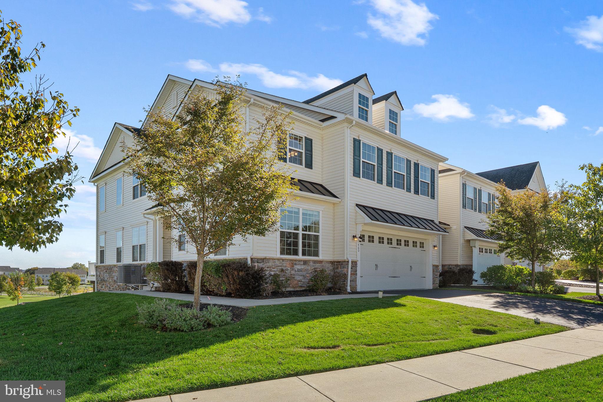 460 Lee Pl, Exton, PA 19341 photo