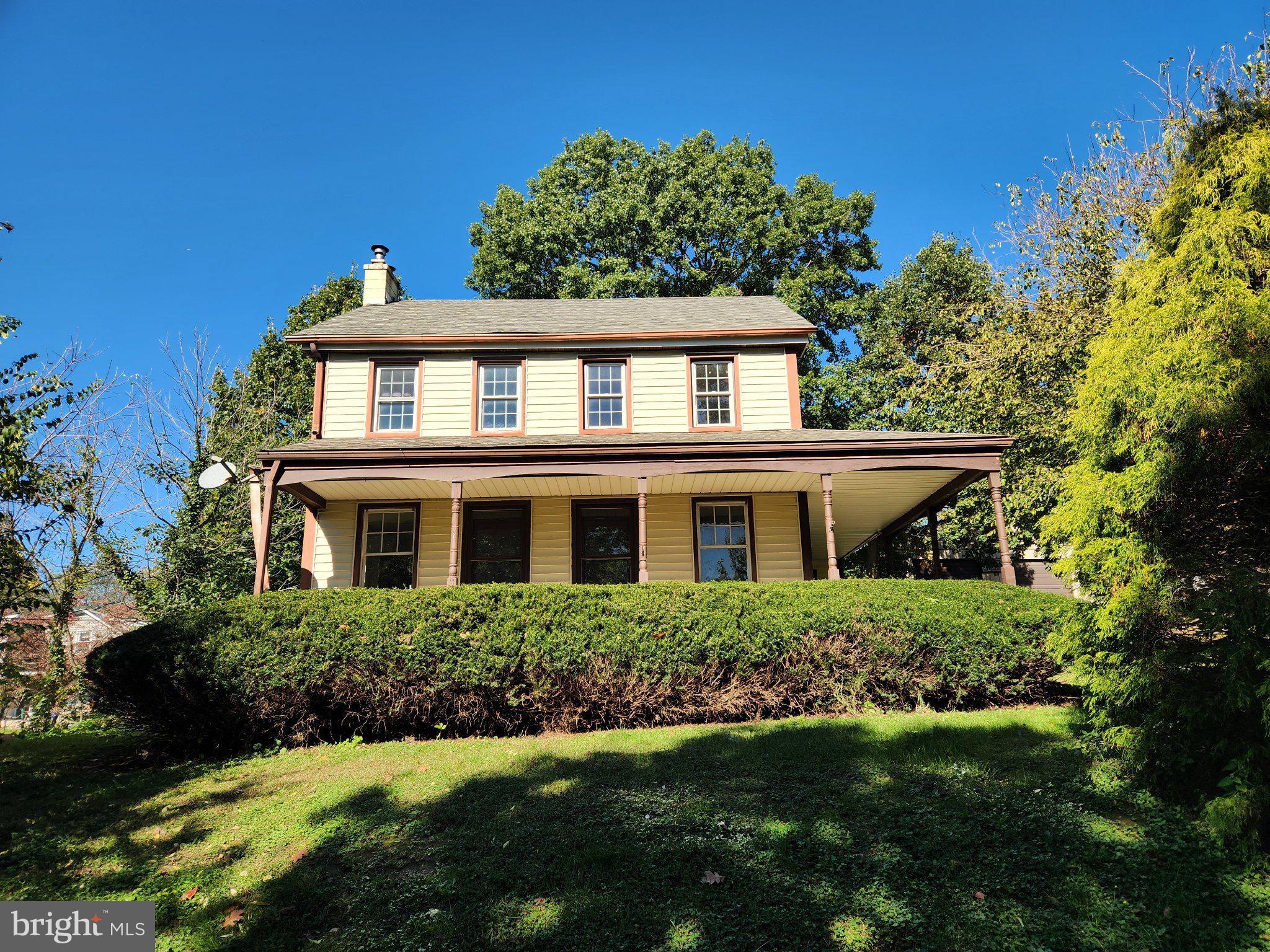 1394 N Strickler Rd, Manheim, PA 17545 photo