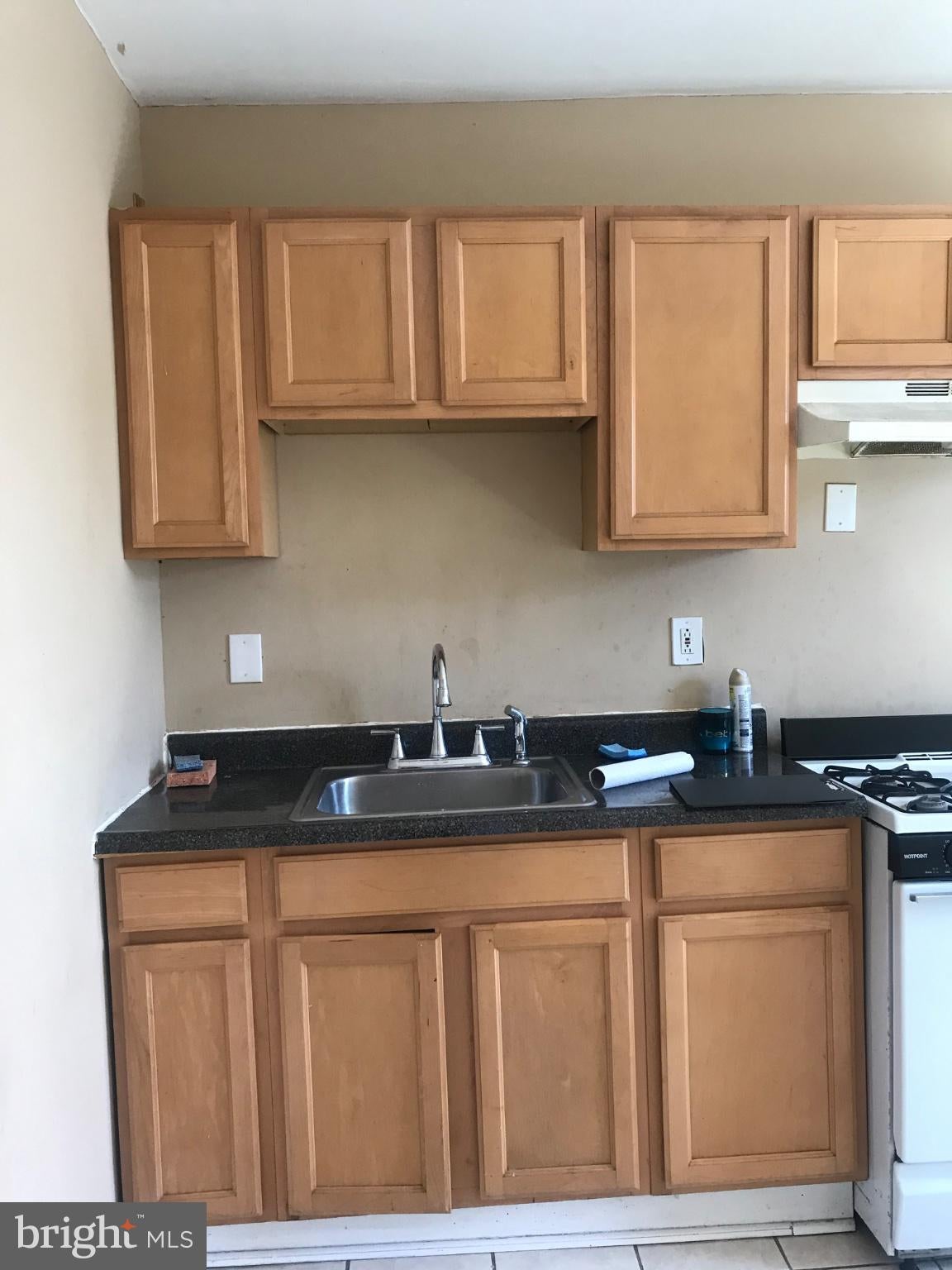 257 Hamilton Ave, Trenton, NJ 08609 photo