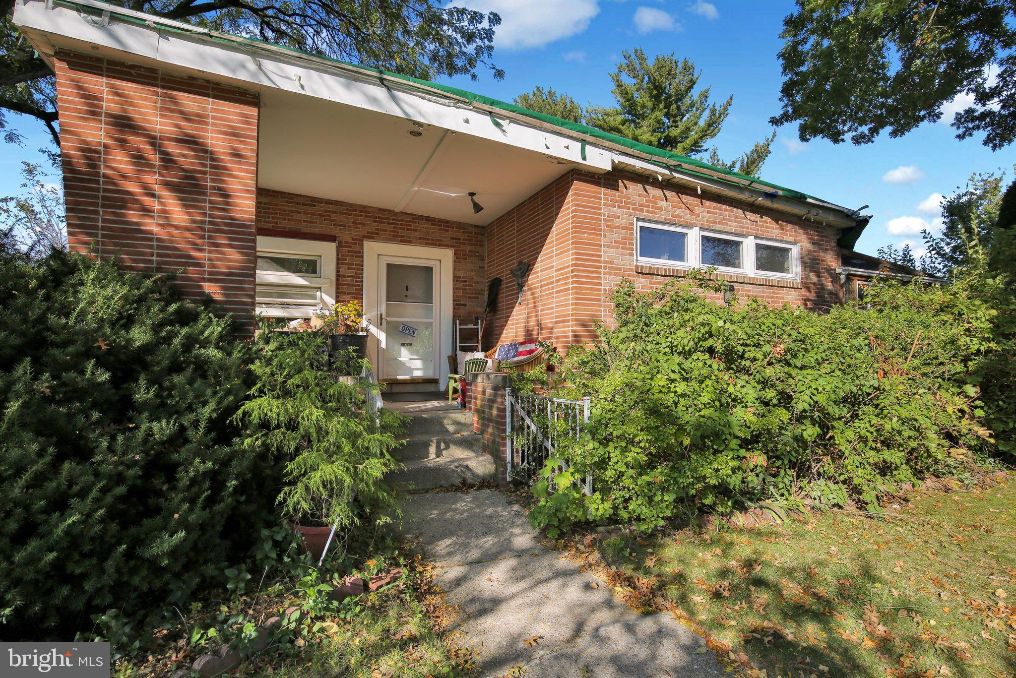 28 Mifflin Blvd, Shillington, PA 19607 photo