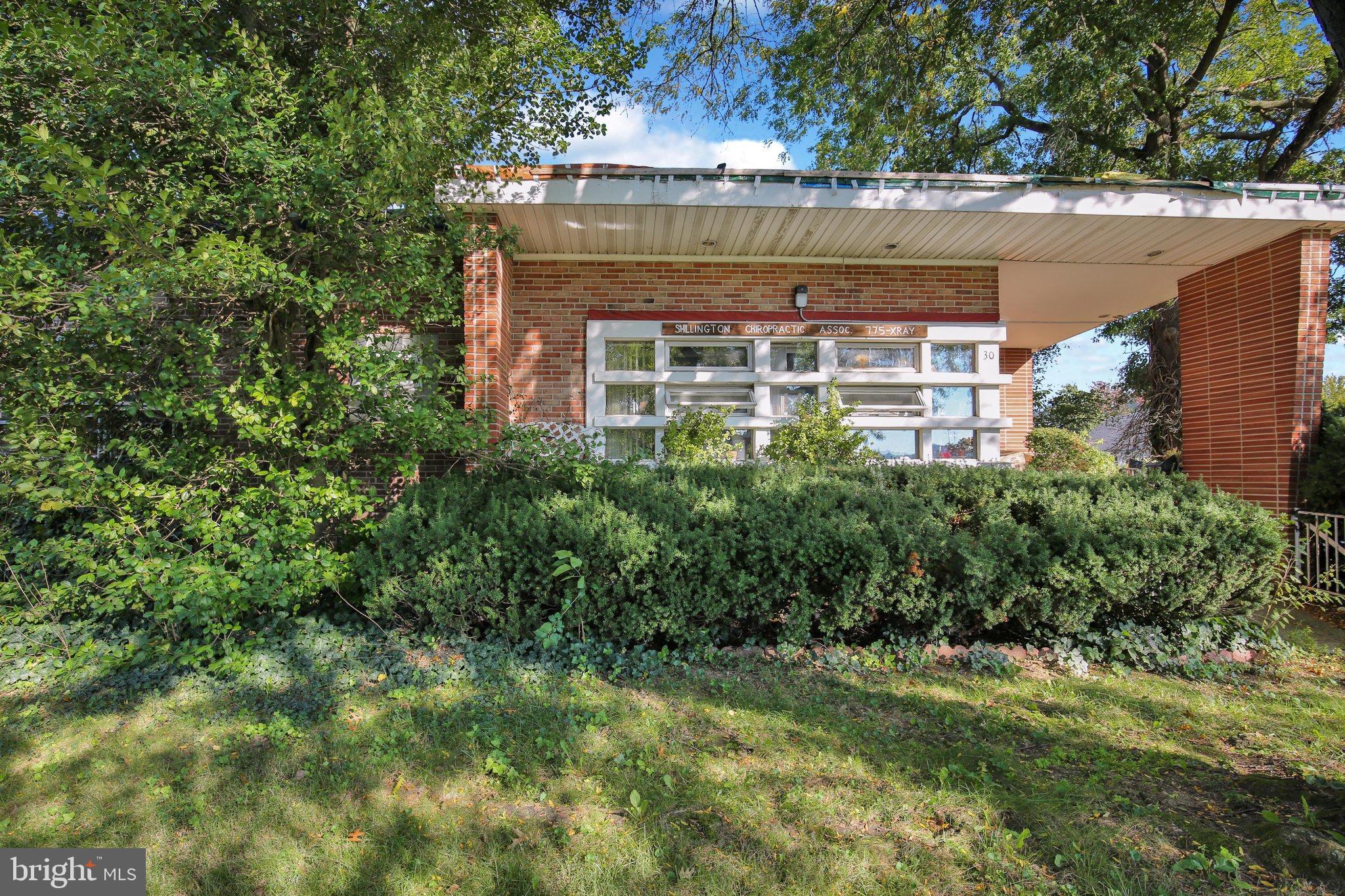 28 Mifflin Blvd, Shillington, PA 19607 photo