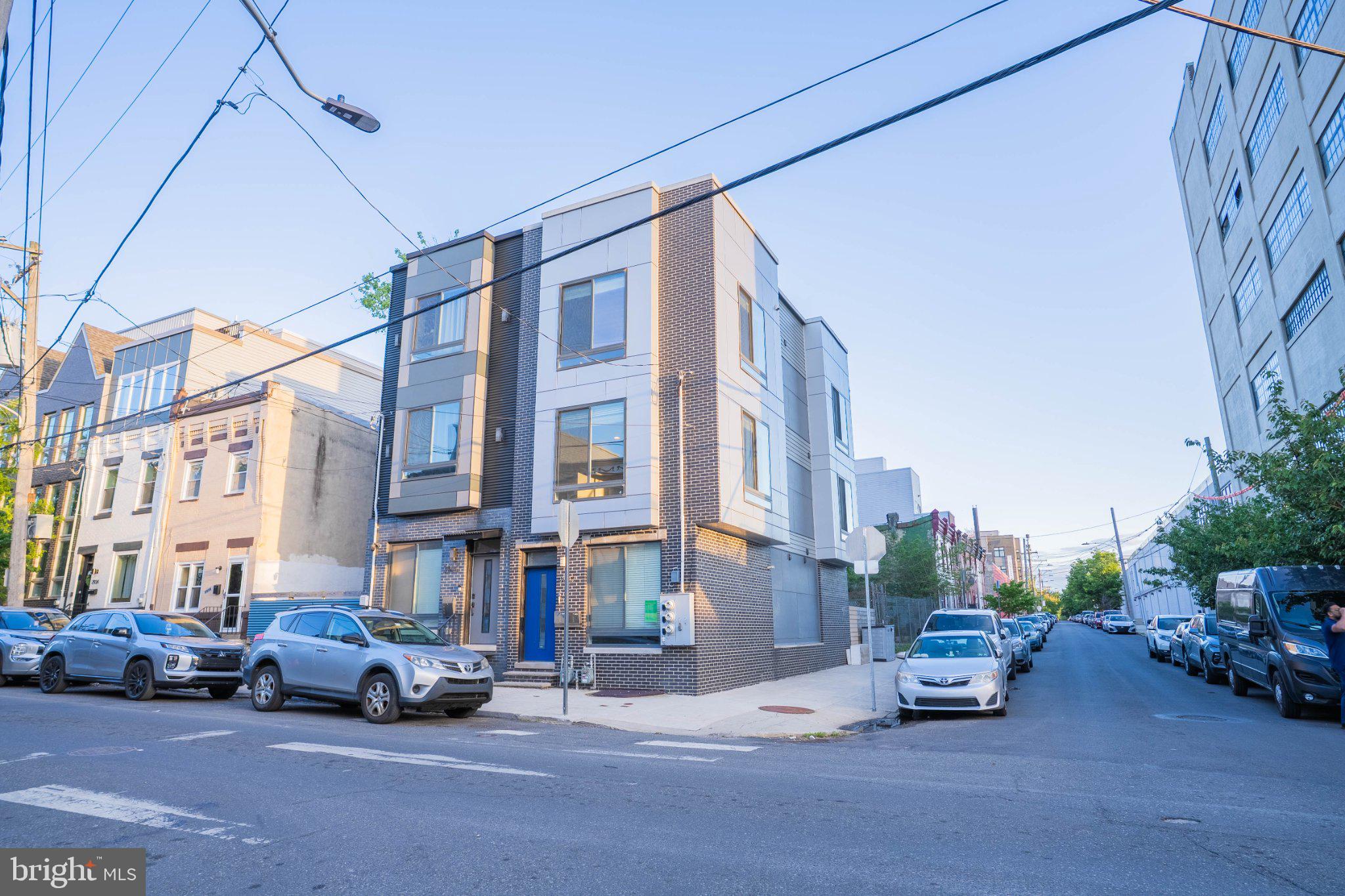 2942 Master St, Philadelphia, PA 19121
