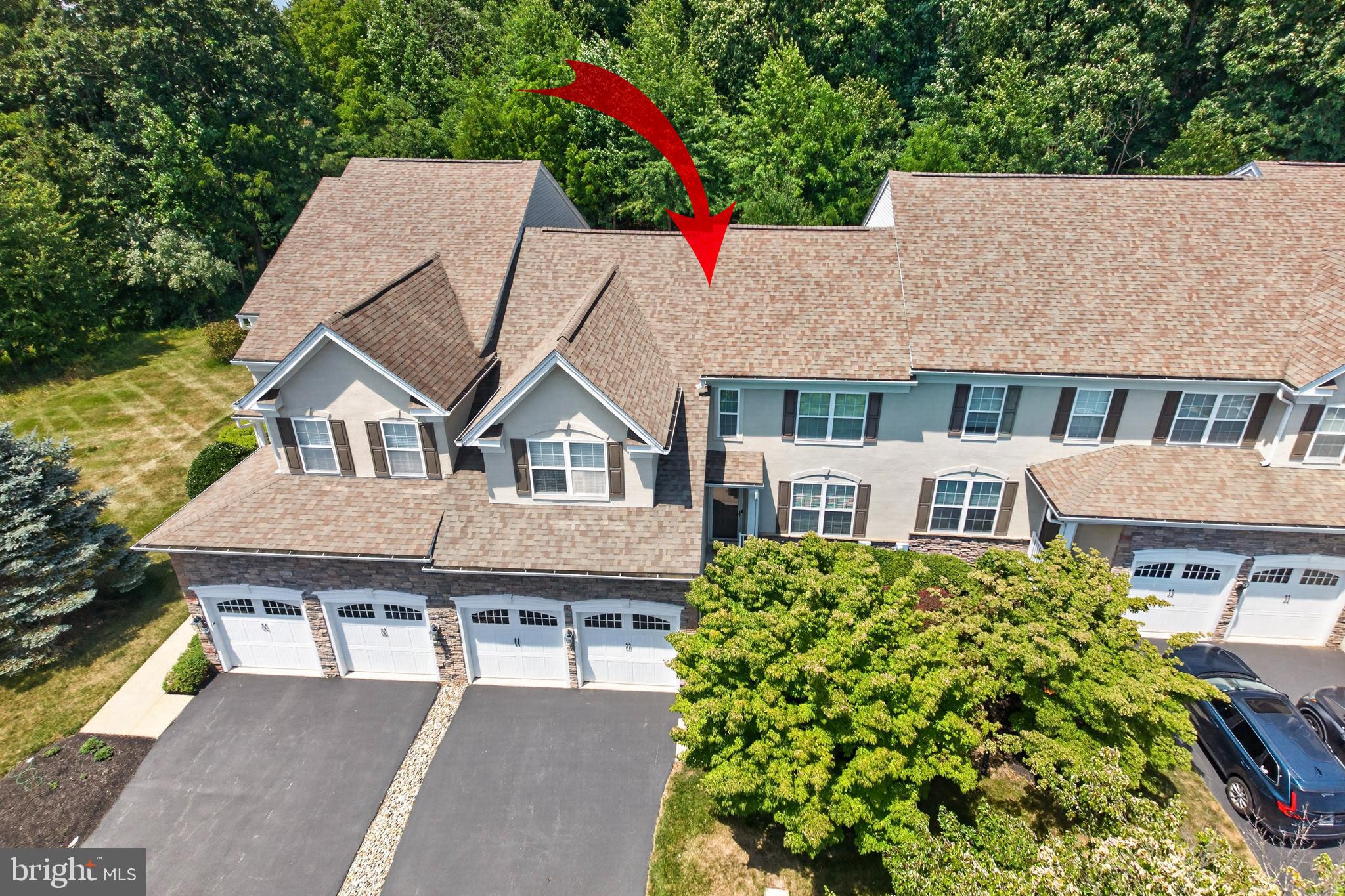 2232 Pembroke Ln, Chester Springs, PA 19425 photo