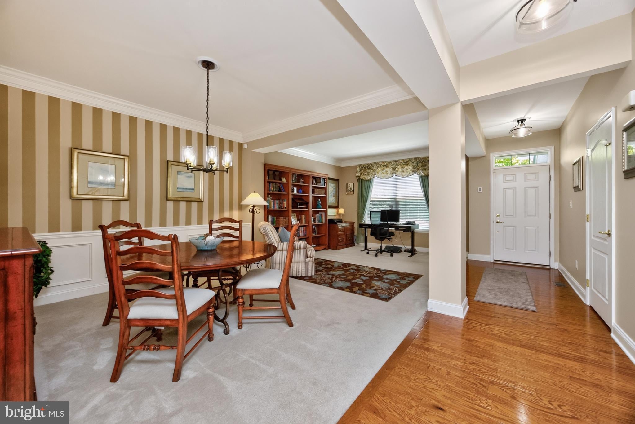 2232 Pembroke Ln, Chester Springs, PA 19425 photo