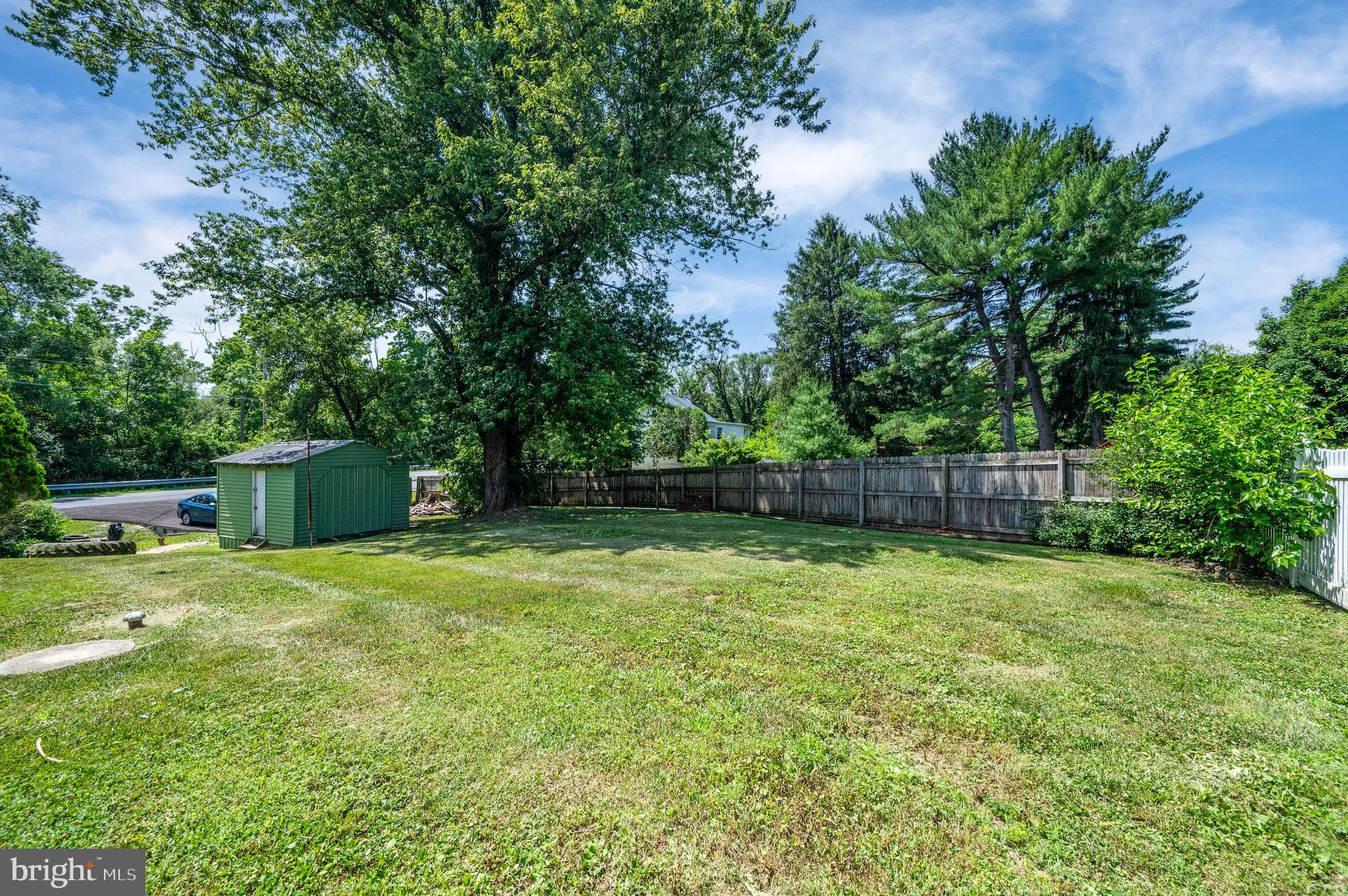 374 Fisher Dam Rd, Hamburg, PA 19526 photo