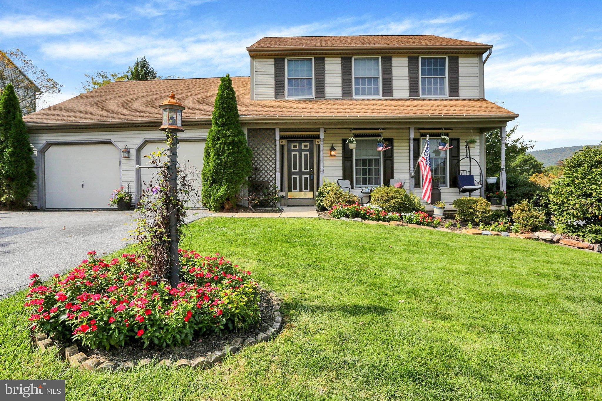 2416 Wicklow Dr, Harrisburg, PA 17112