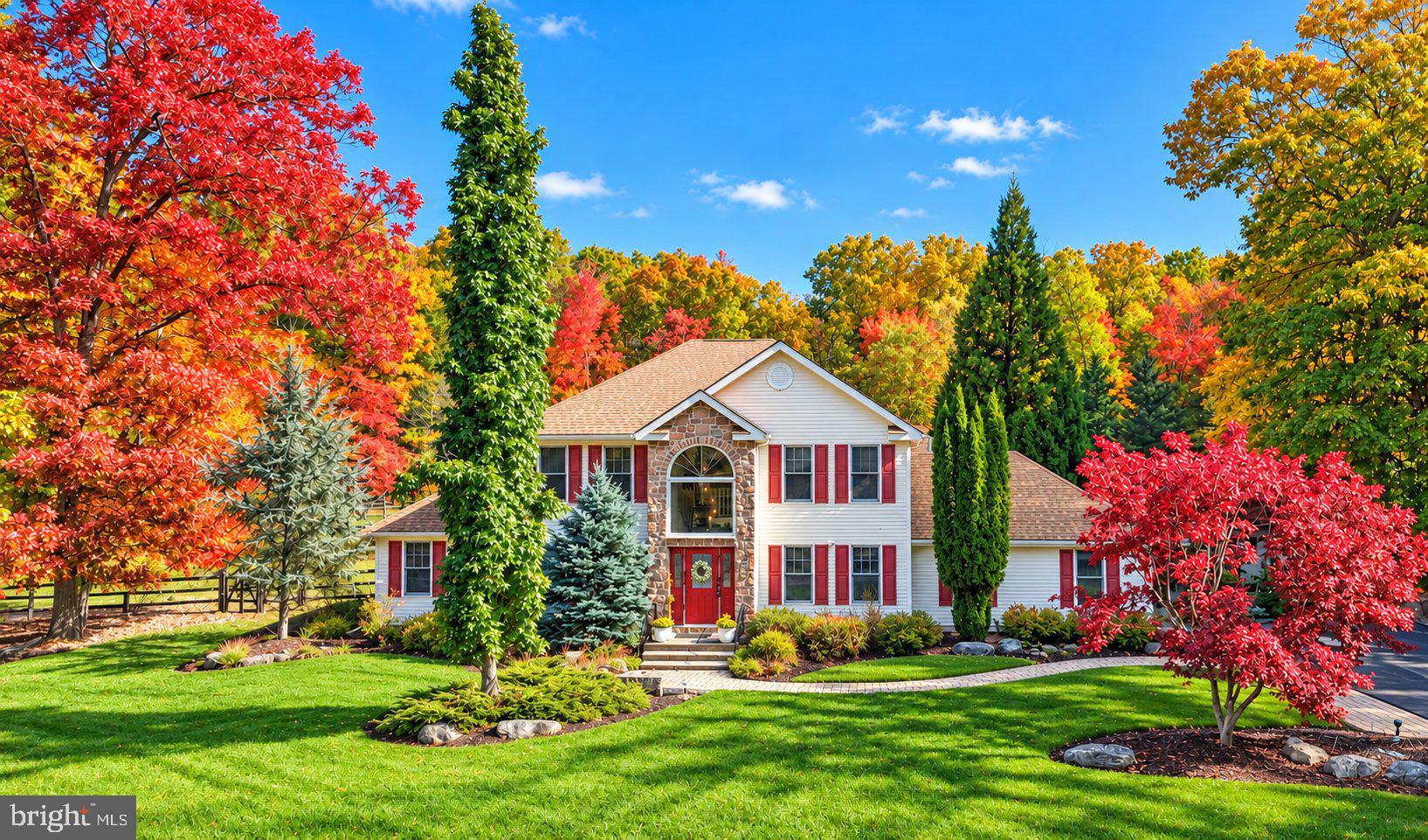 2548 Pine Mountain Rd, Stroudsburg, PA 18360