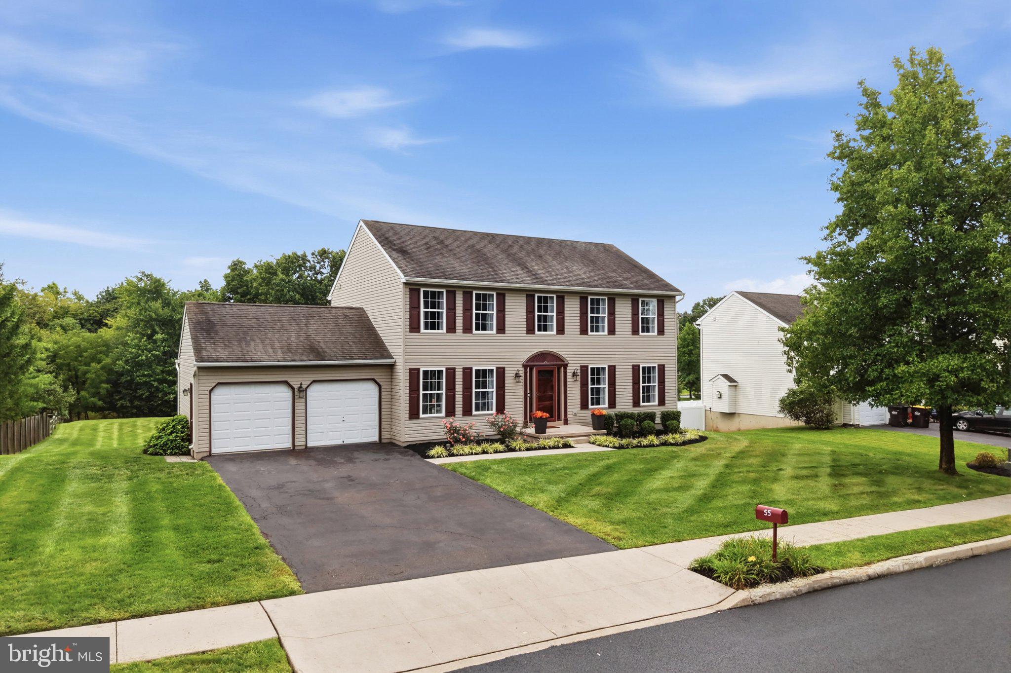 55 Autumn Ln, Royersford, PA 19468 photo