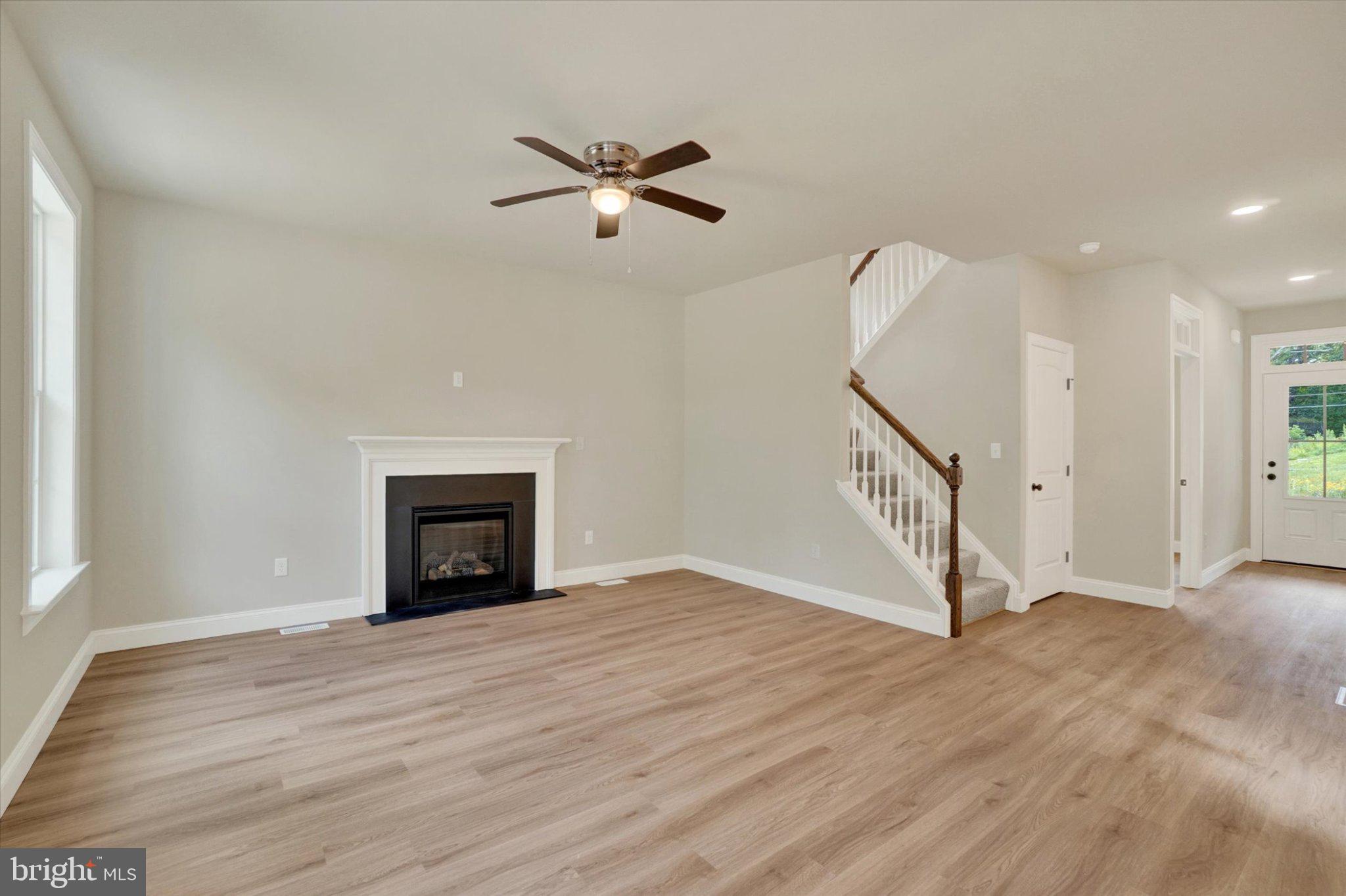 825 Furnace Rd, York, PA 17406 photo