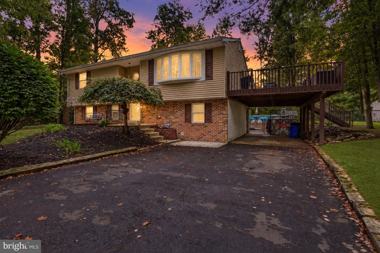 74 Midway Ave, Langhorne, PA 19047