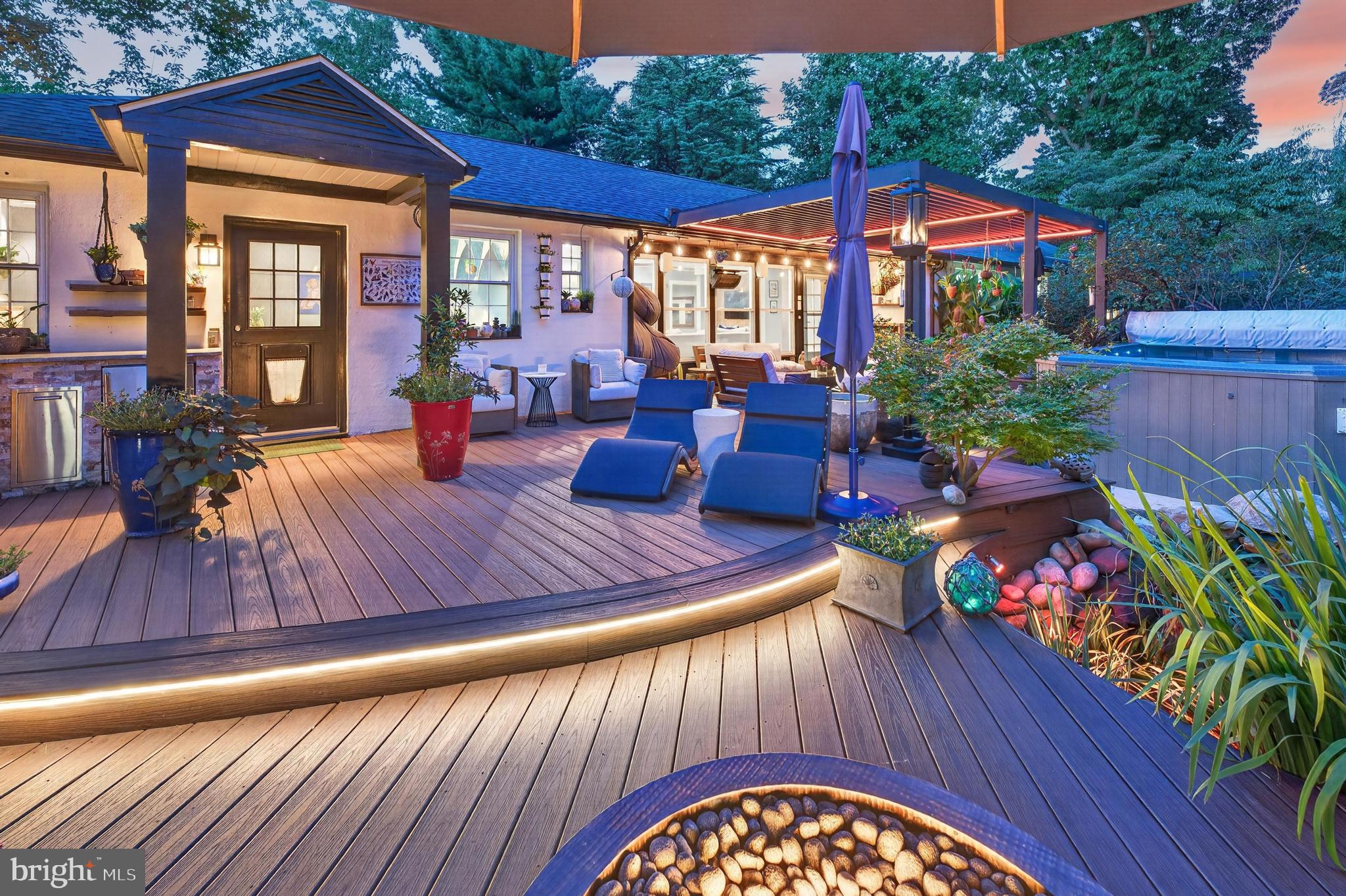 586 Coles Mill Rd, Haddonfield, NJ 08033 photo