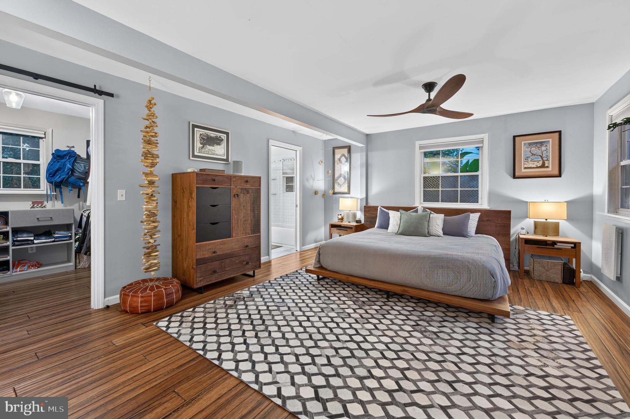 586 Coles Mill Rd, Haddonfield, NJ 08033 photo