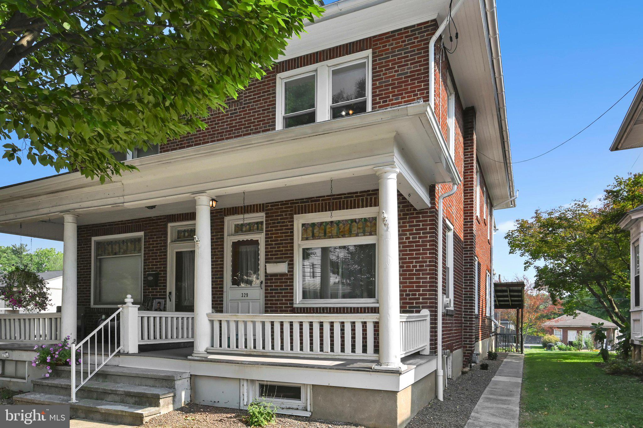 329 W Penn Ave, Robesonia, PA 19551 photo