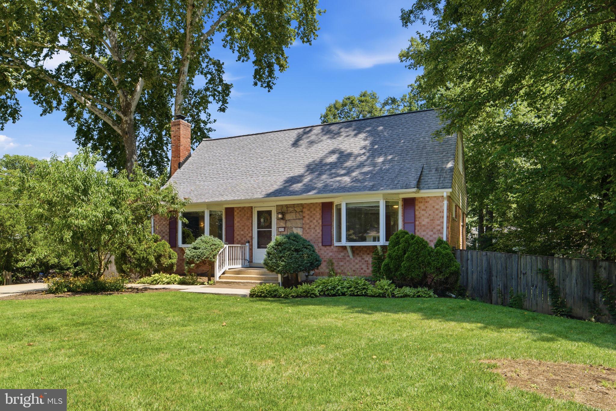 8923 Cromwell, Springfield, VA 22151 photo