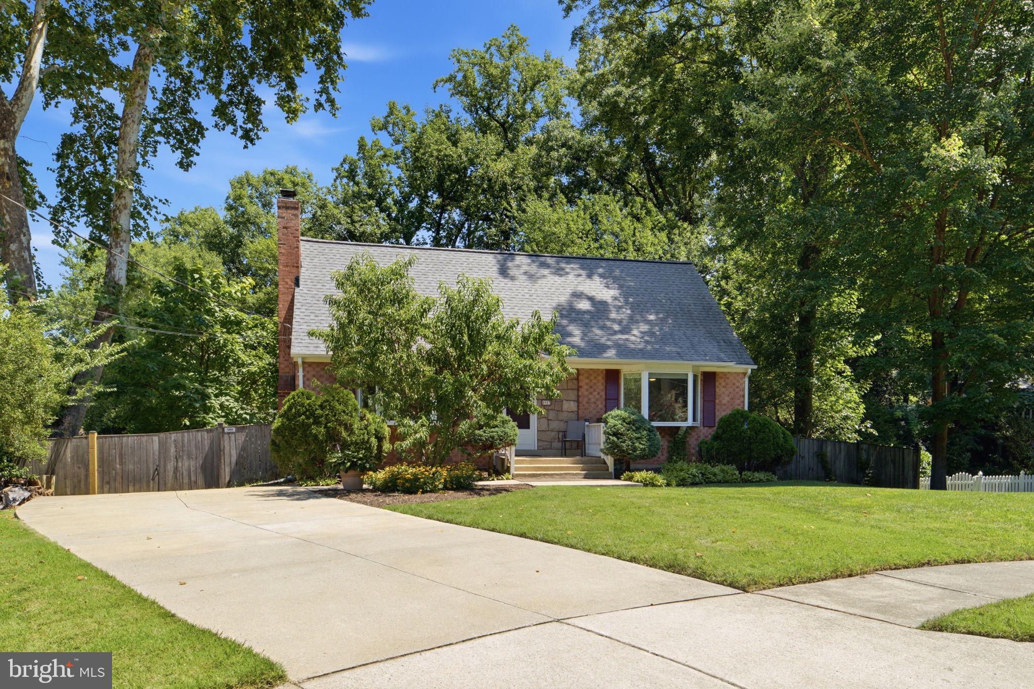 8923 Cromwell, Springfield, VA 22151 photo