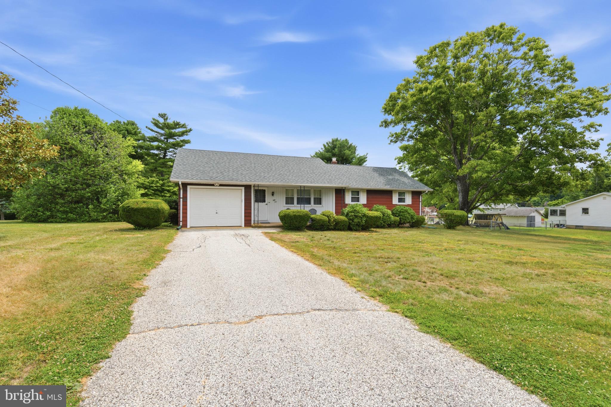 55 Orillia Dr, Bridgeton, NJ 08302 photo