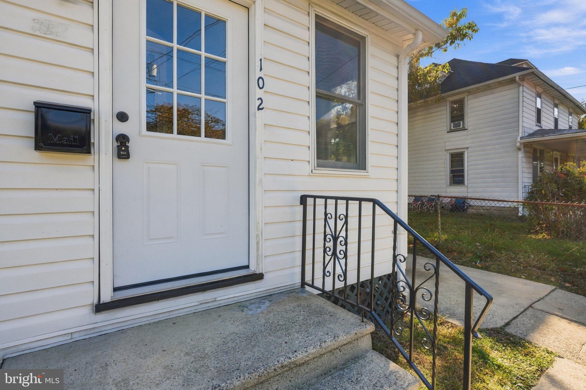 102 Fountain Ave, Burlington, NJ 08016 photo