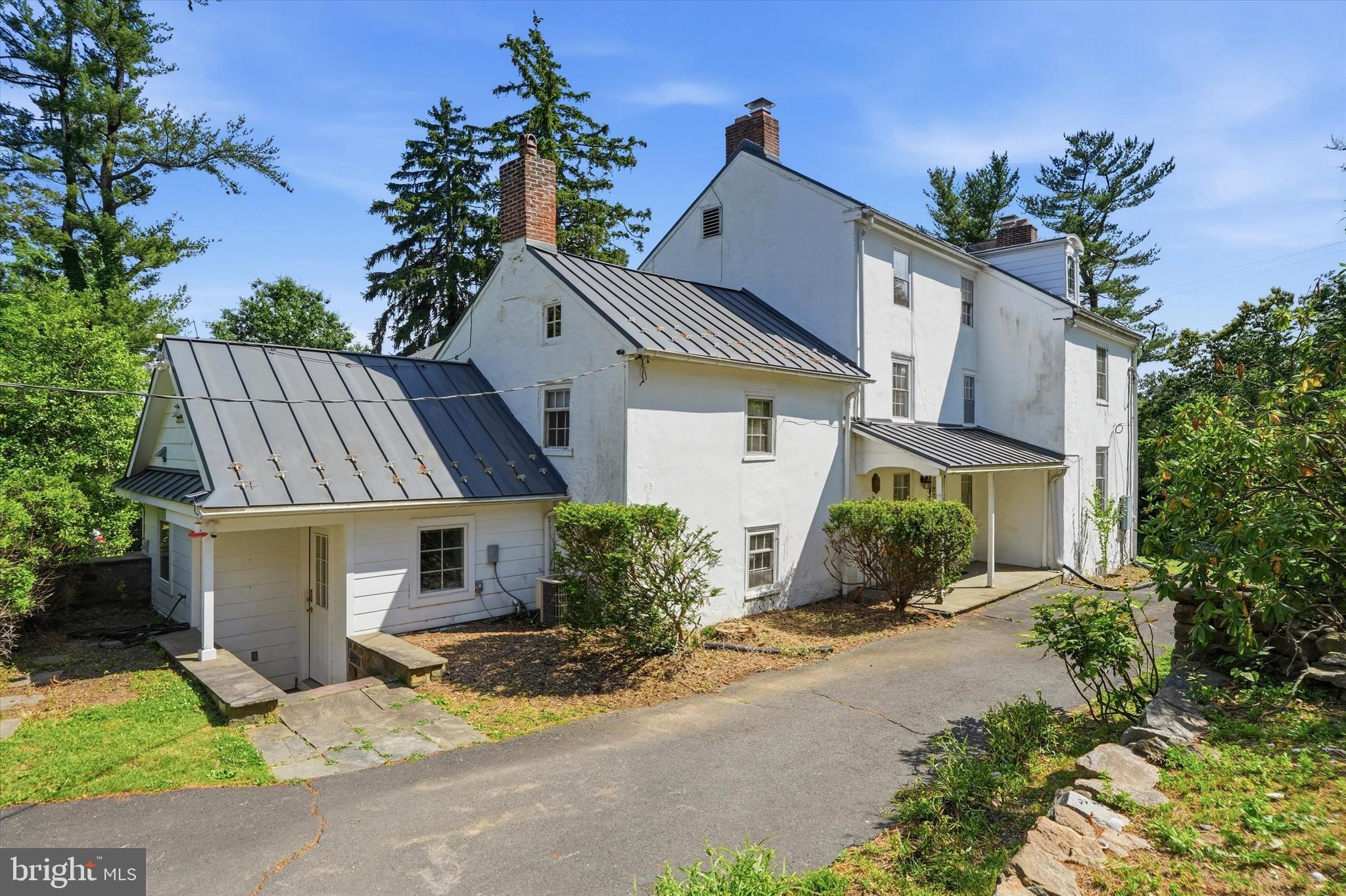 1271 Byberry Rd, Huntingdon Valley, PA 19006