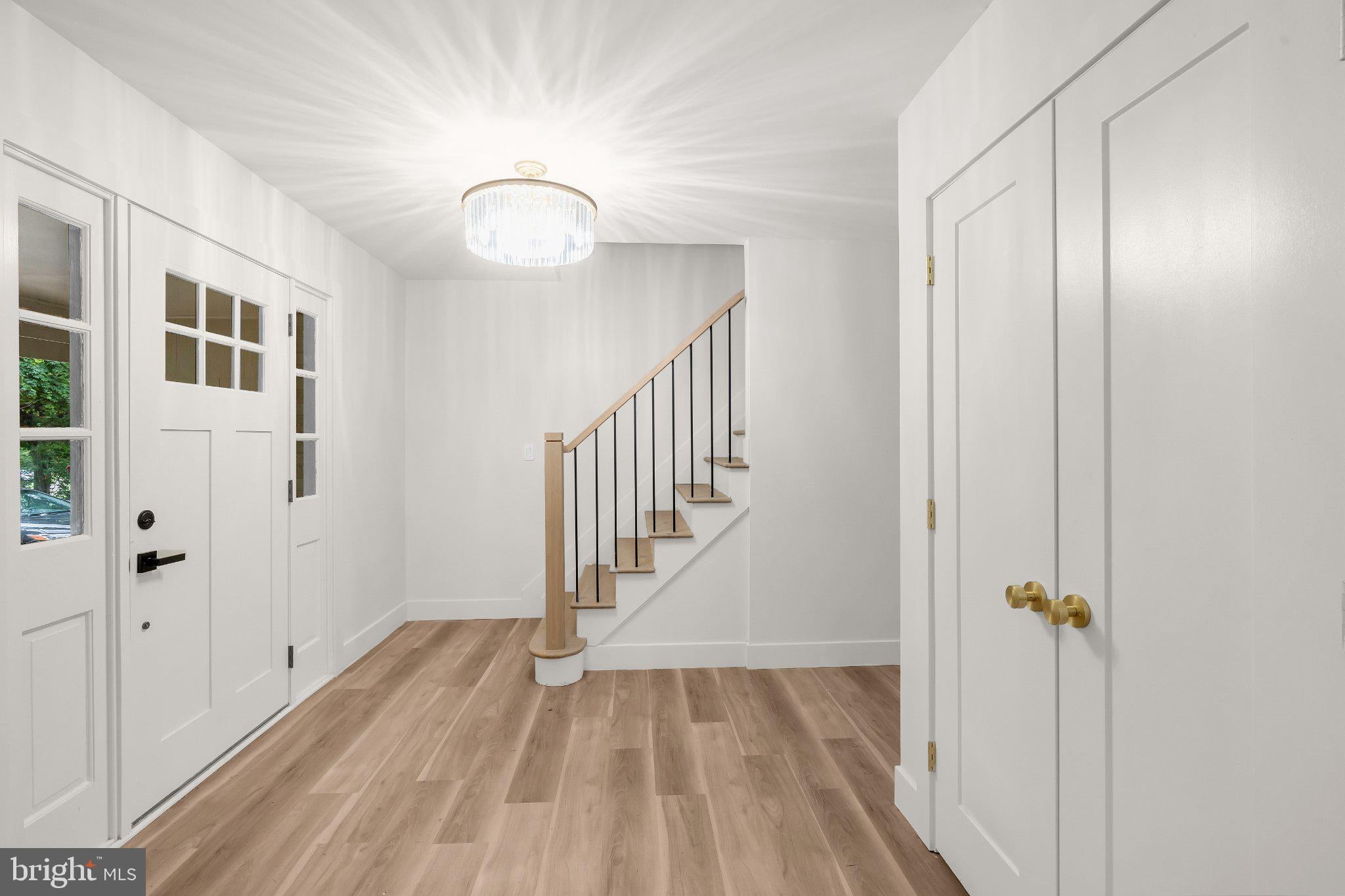 1 Colleen Cir, Ewing Twp, NJ 08638 photo