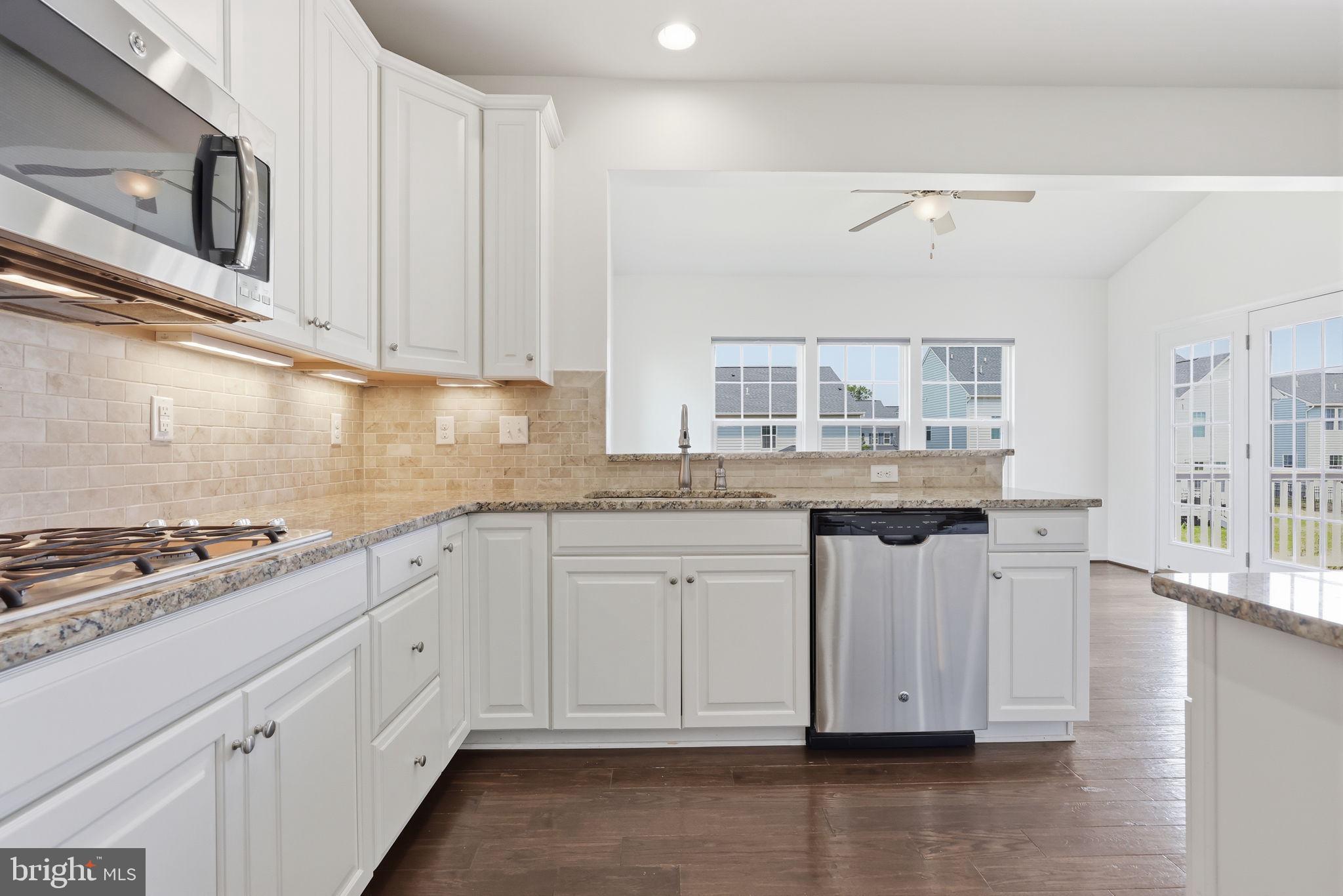 7 Montella Cir, Pottstown, PA 19464 photo