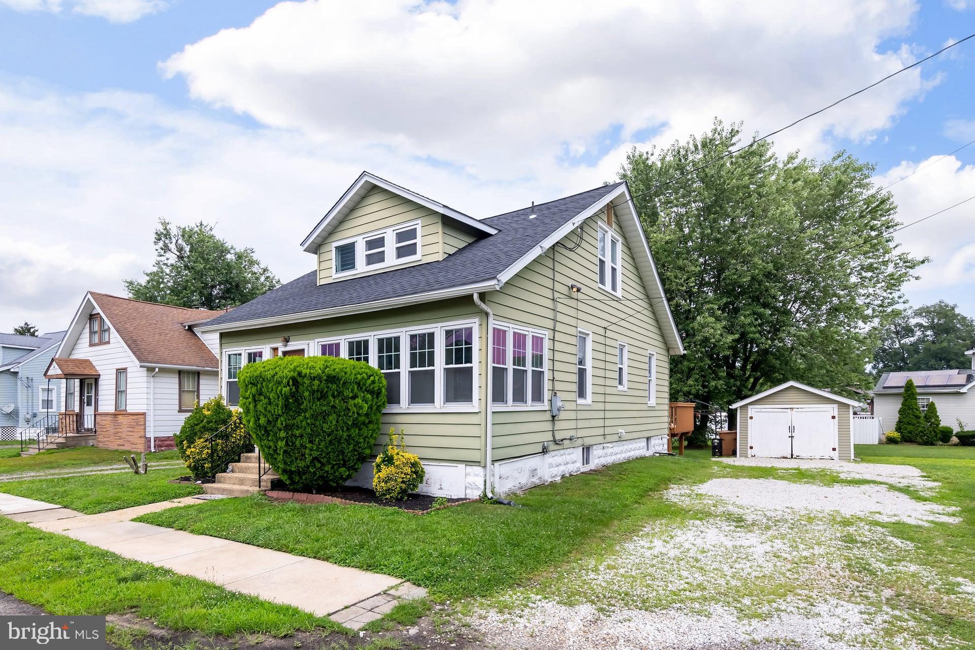 16 Mantua Rd, Mount Royal, NJ 08061 photo