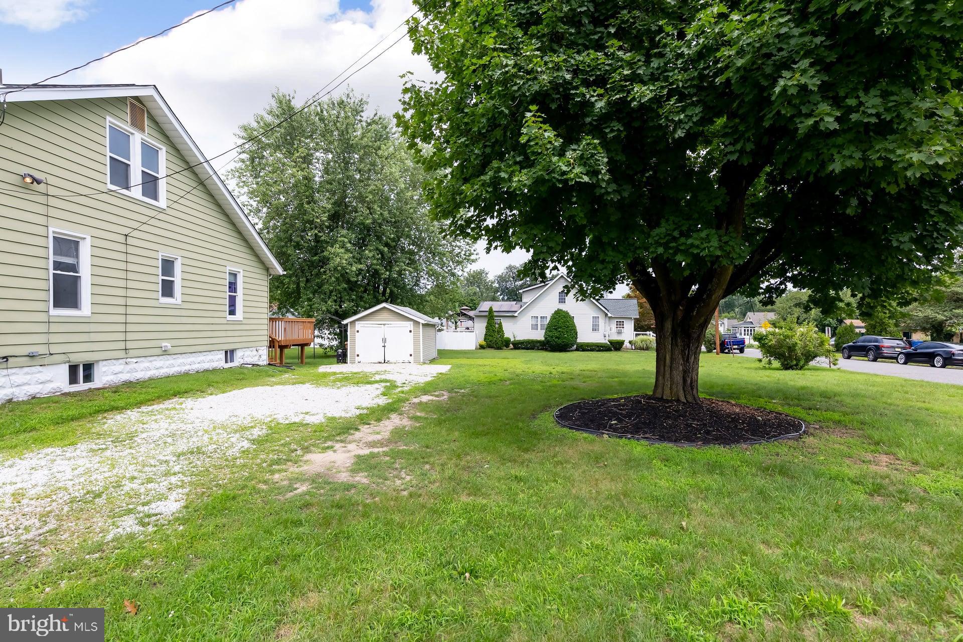 16 Mantua Rd, Mount Royal, NJ 08061 photo