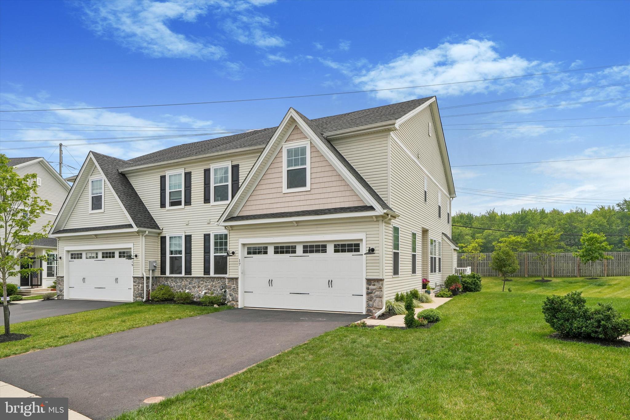 17 Finley Ct, Lansdale, PA 19446