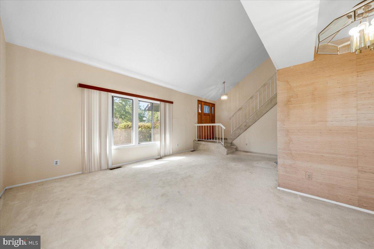 16 Piedmond Ln, Sicklerville, NJ 08081 photo