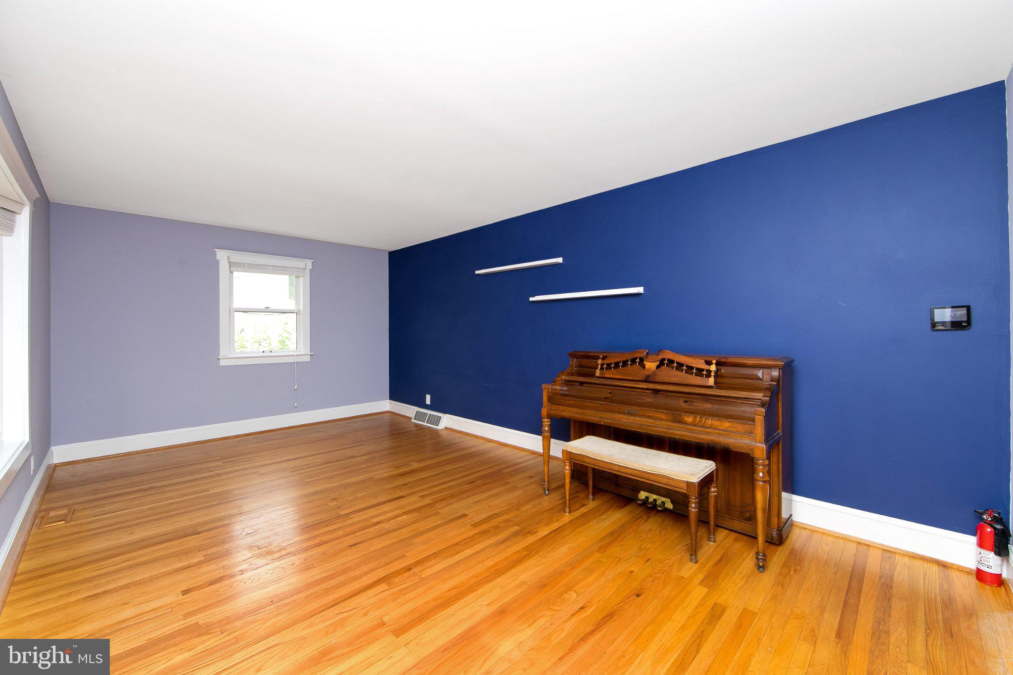 Cinnaminson, NJ, 08077 photo