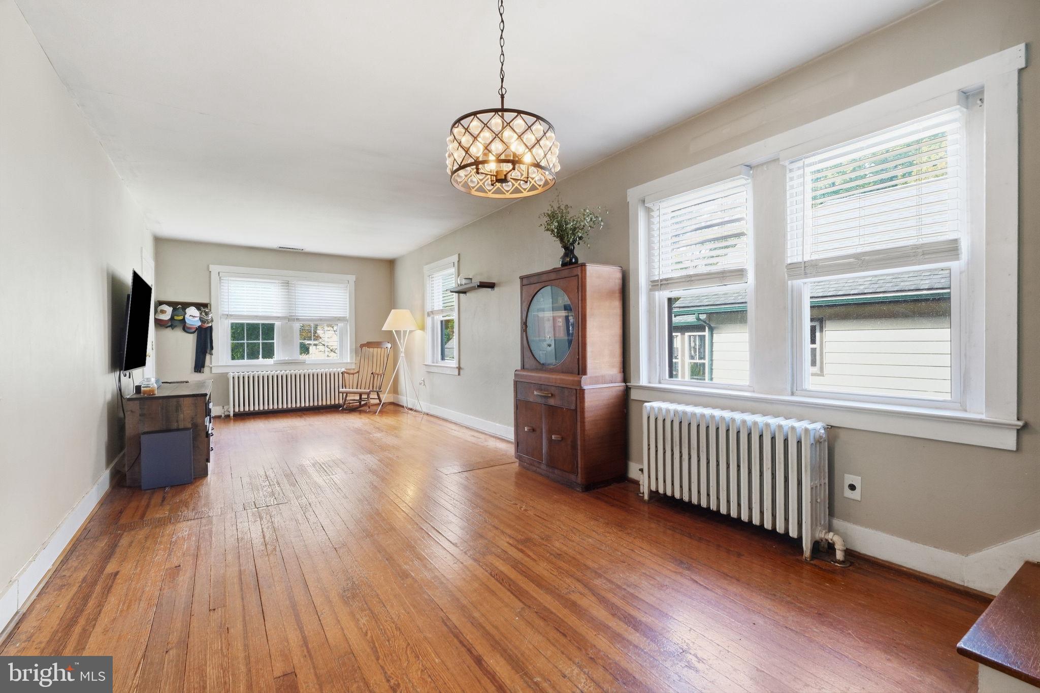 120 Fairview Ave, Chalfont, PA 18914 photo