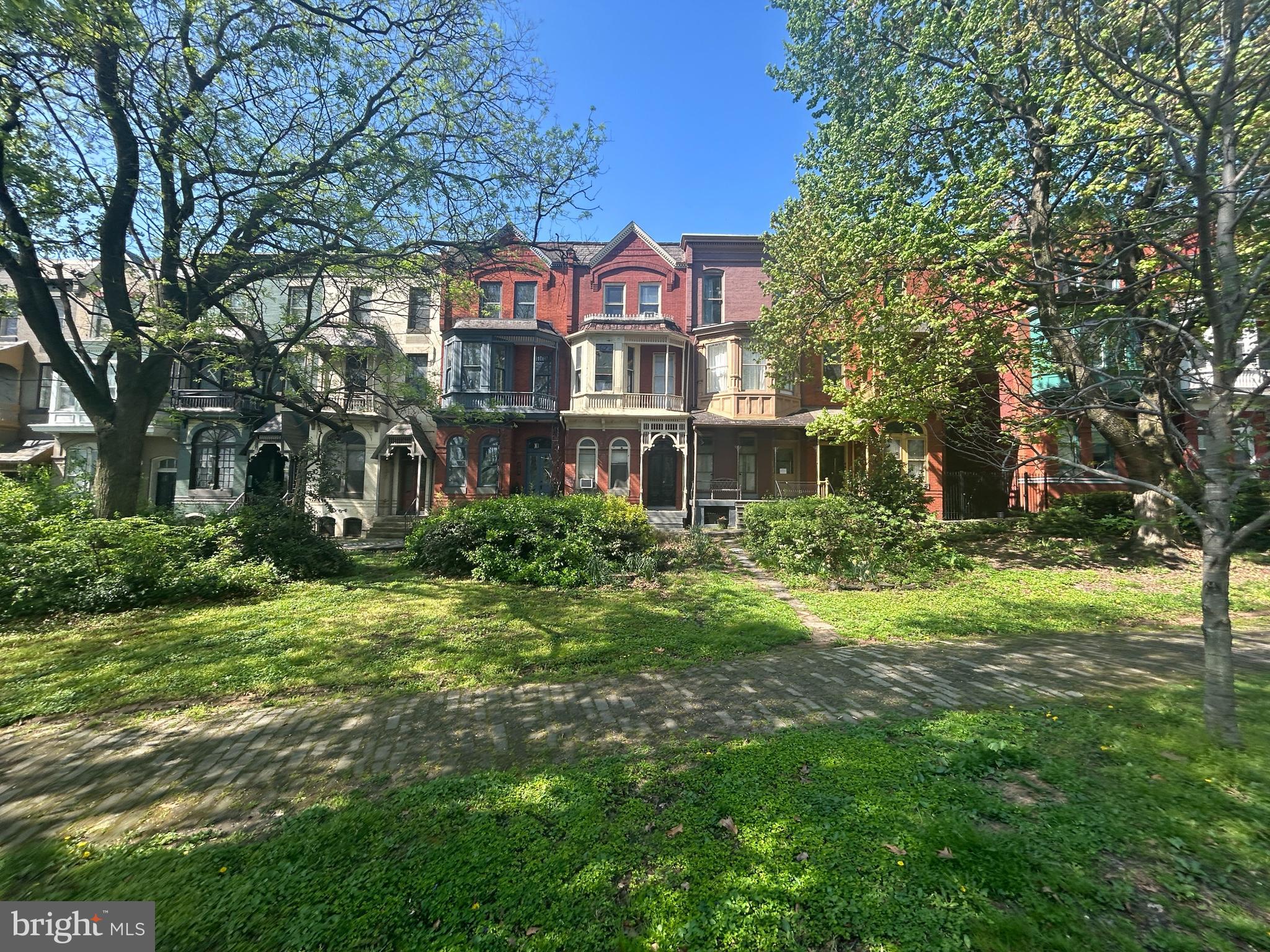 1912 Mount Royal Terrace, Baltimore, MD 21217 photo