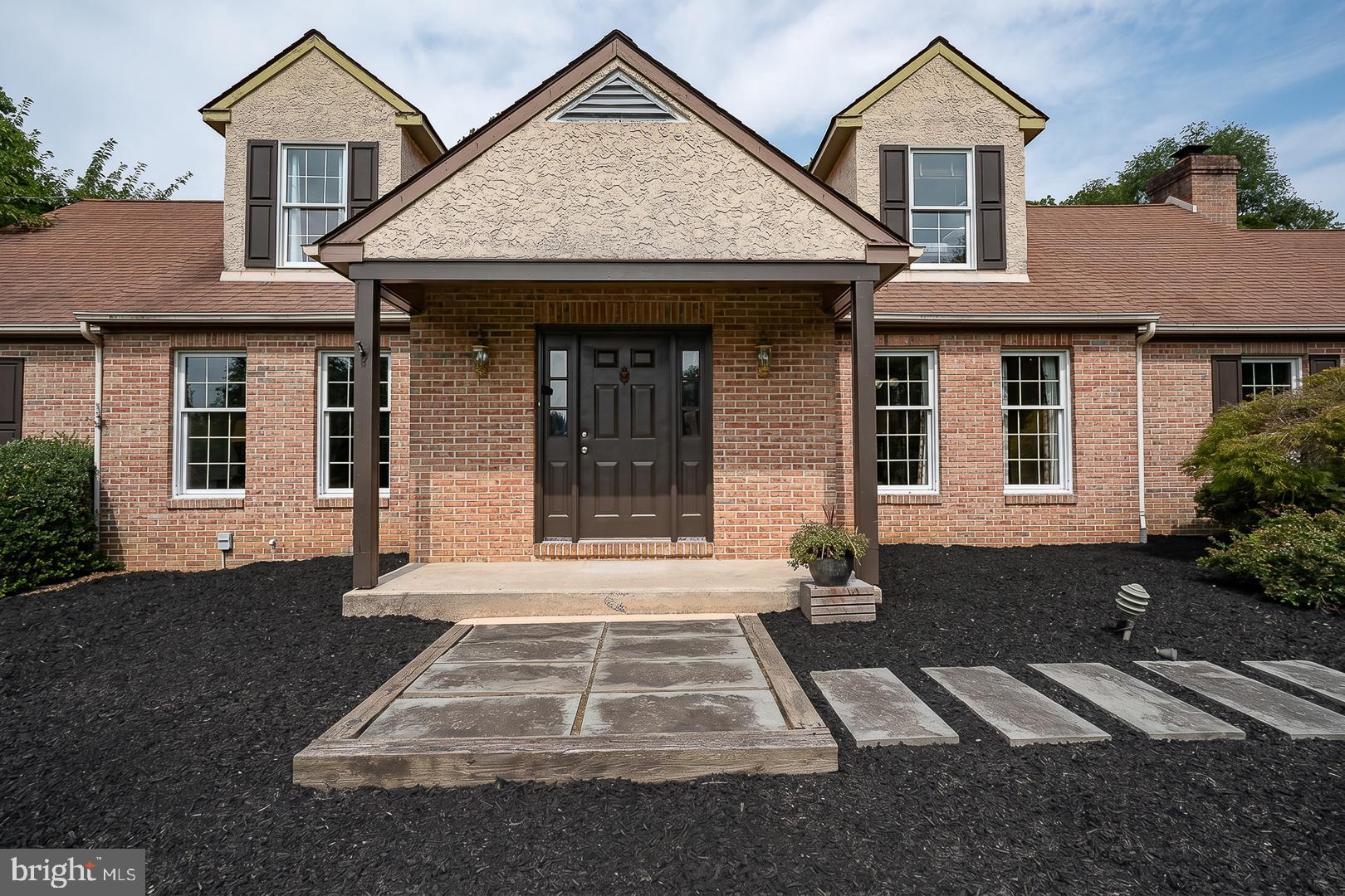 842 Penns Way, West Chester, PA 19382 photo
