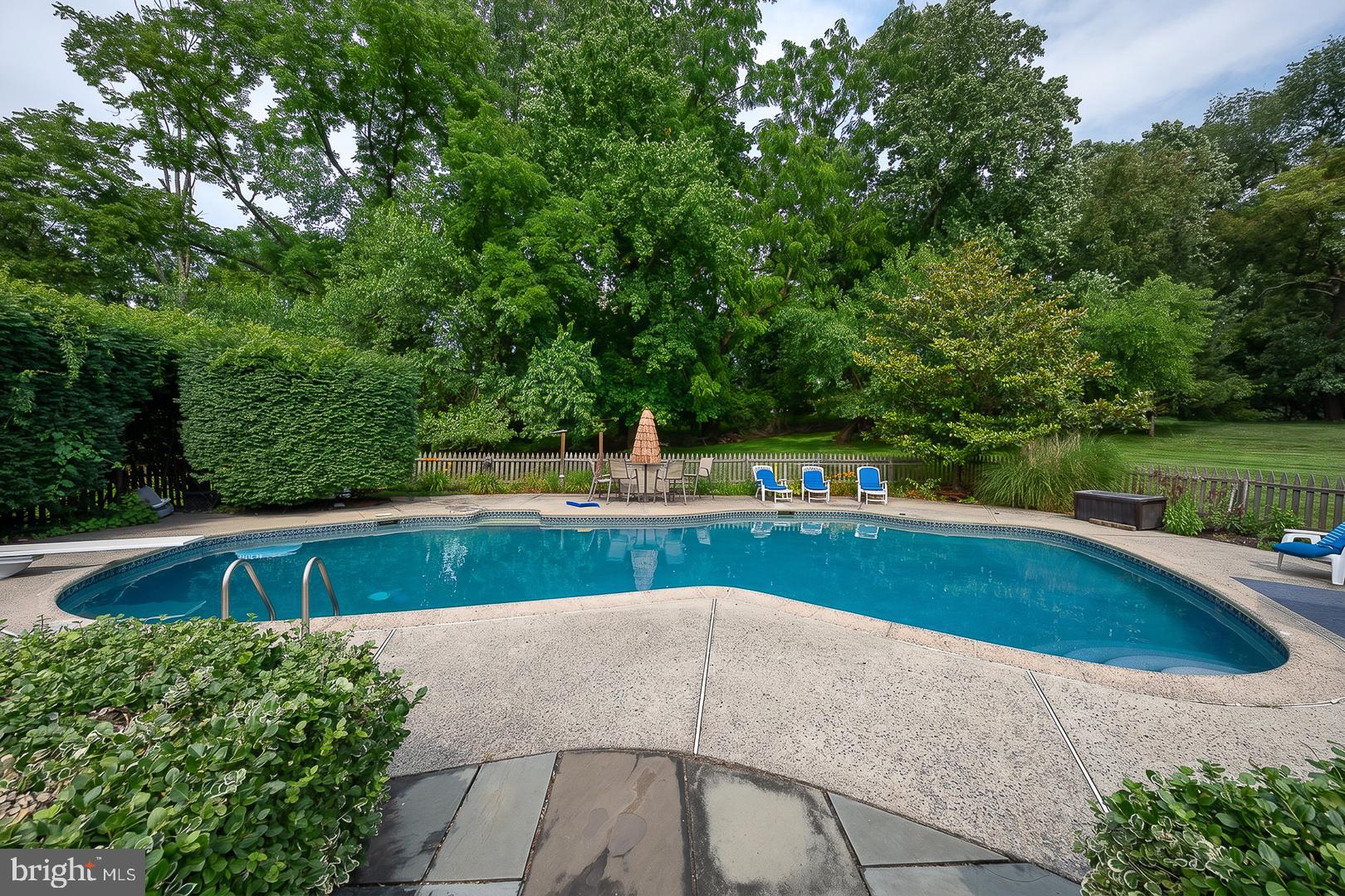 842 Penns Way, West Chester, PA 19382 photo