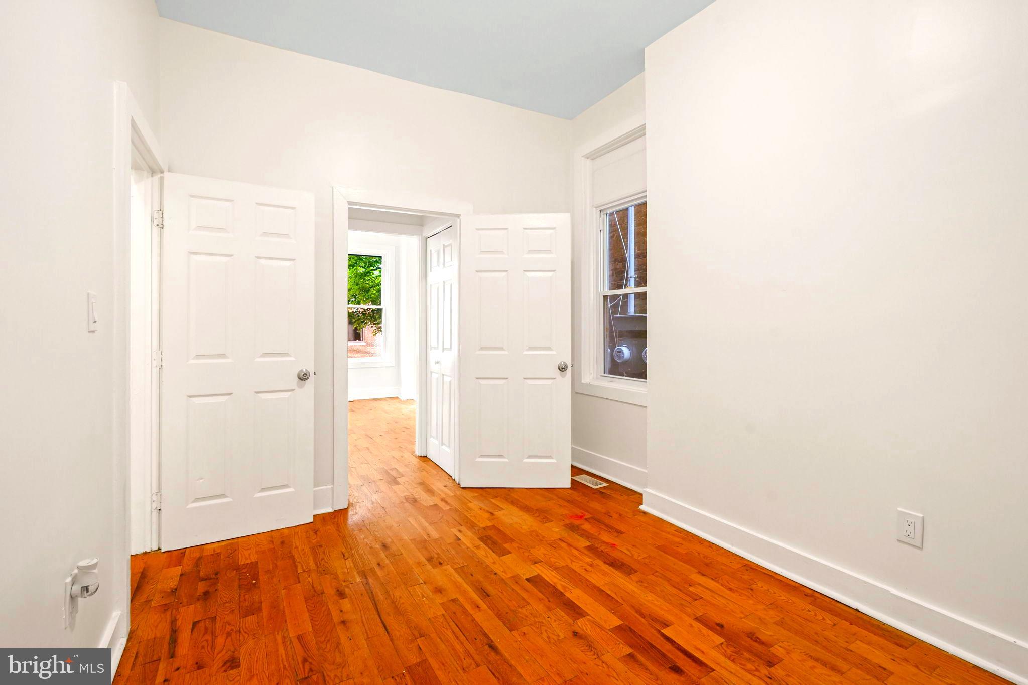 174 W Hanover St, Trenton, NJ 08618 photo