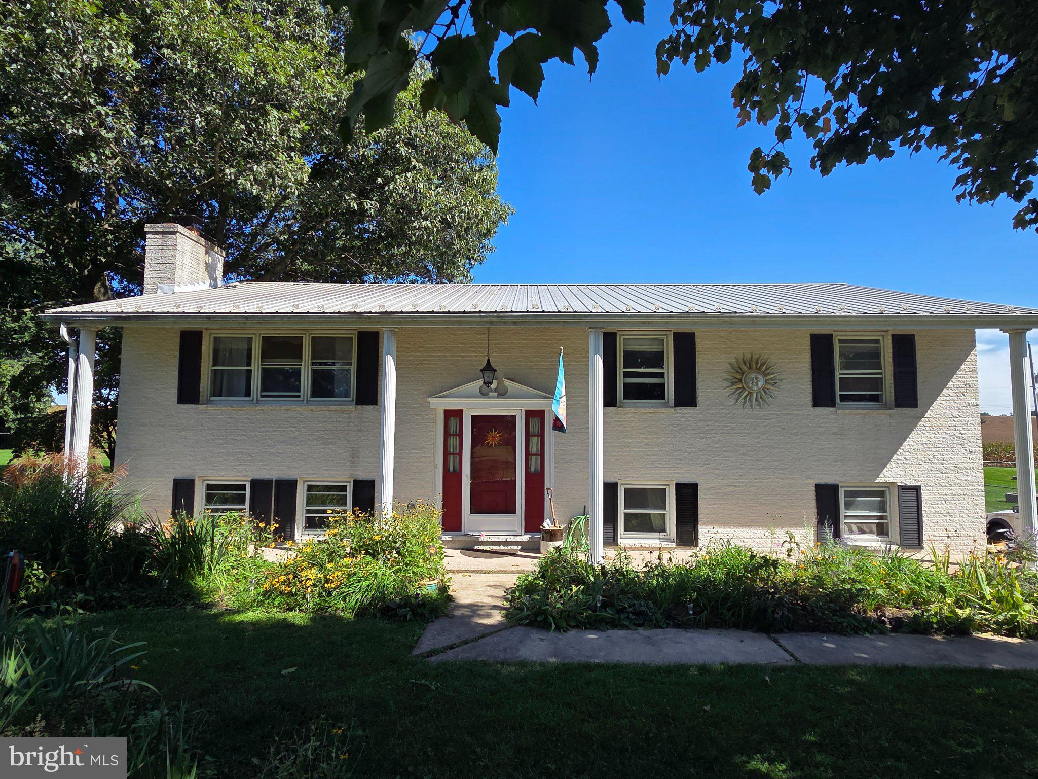 2960 Orchard Ln, Middletown, PA 17057