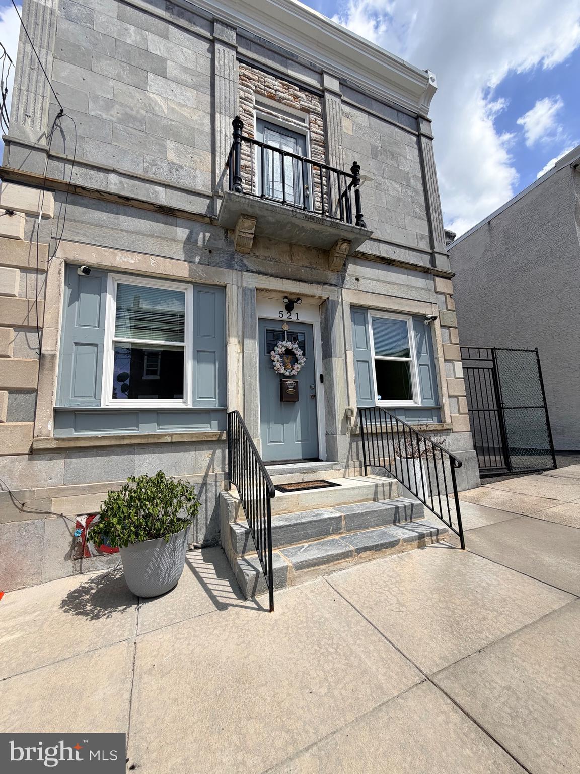 521 E Moore St, Norristown, PA 19401 photo