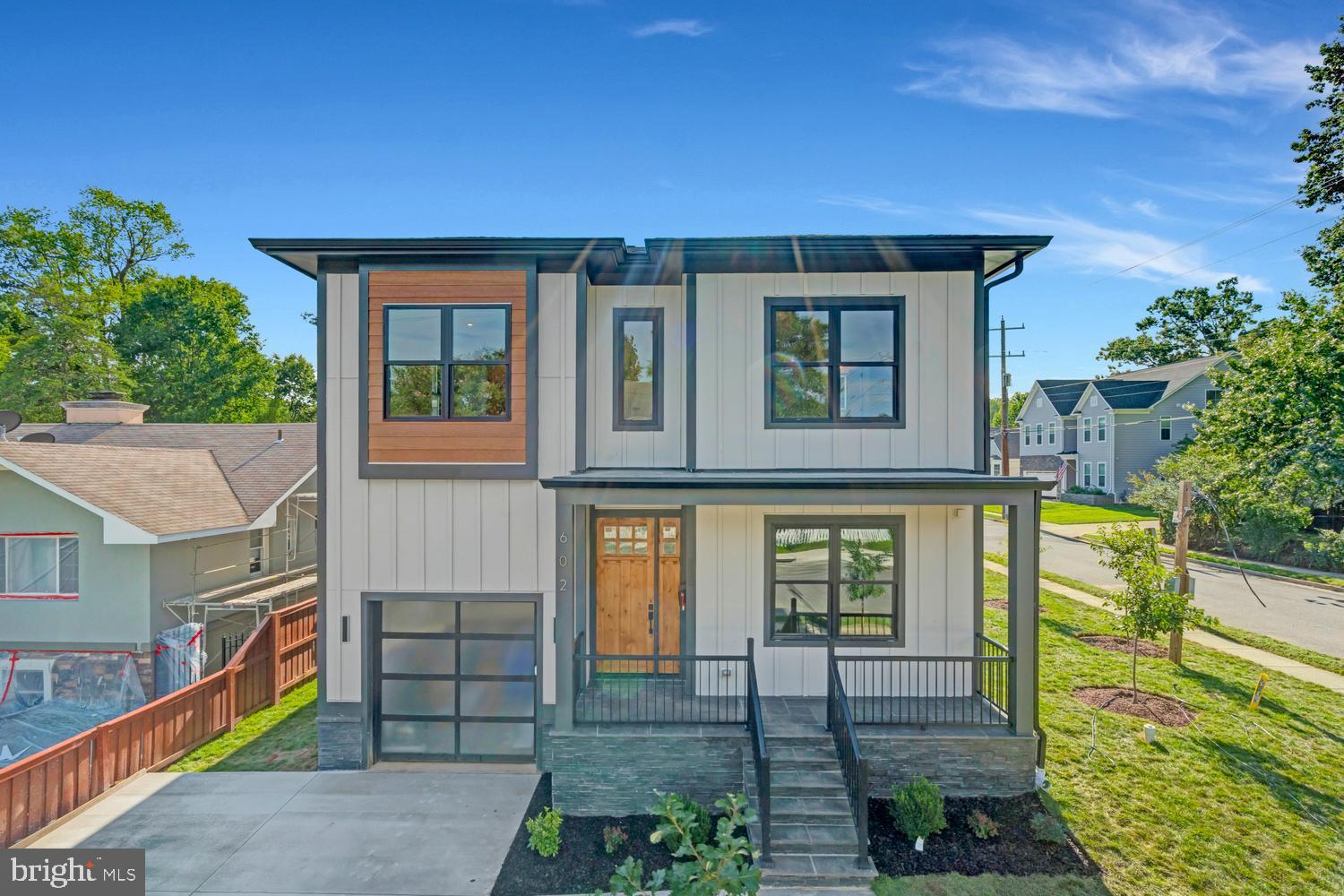 602 Wakefield St, Arlington, VA 22204