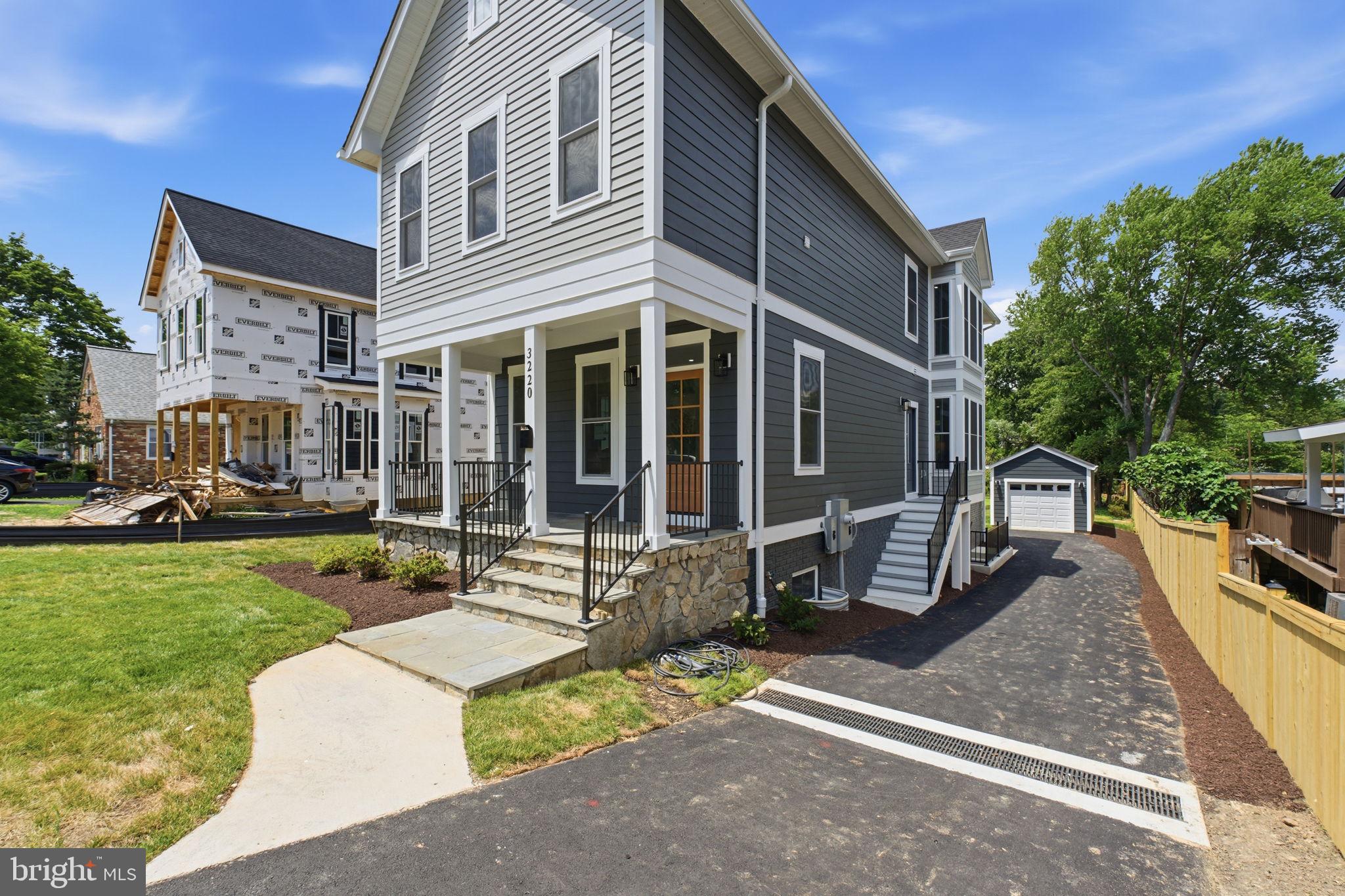 3220 Clayborne Ave, Alexandria, VA 22306 photo