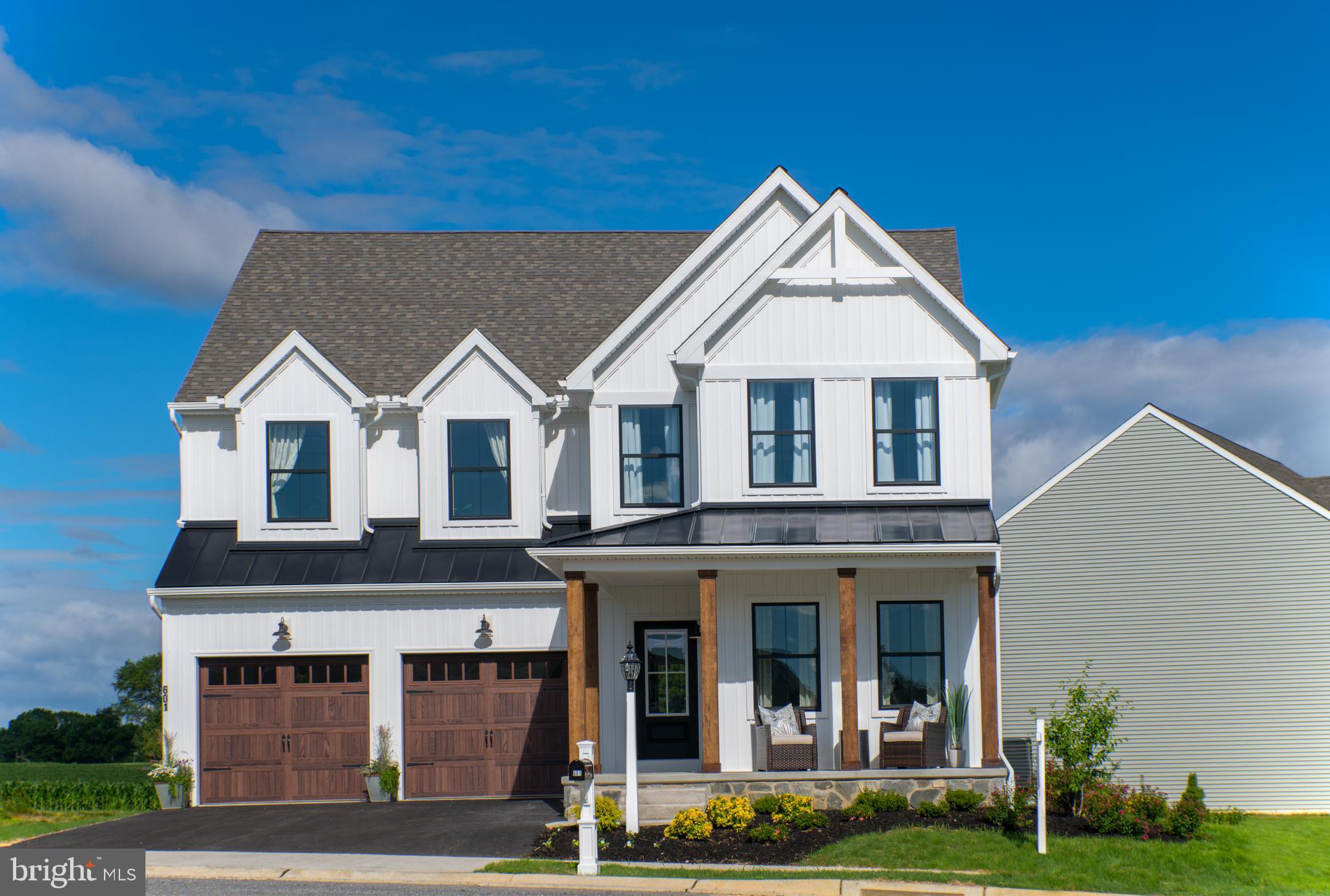 900 Skip Ln, Lampeter, PA 17537