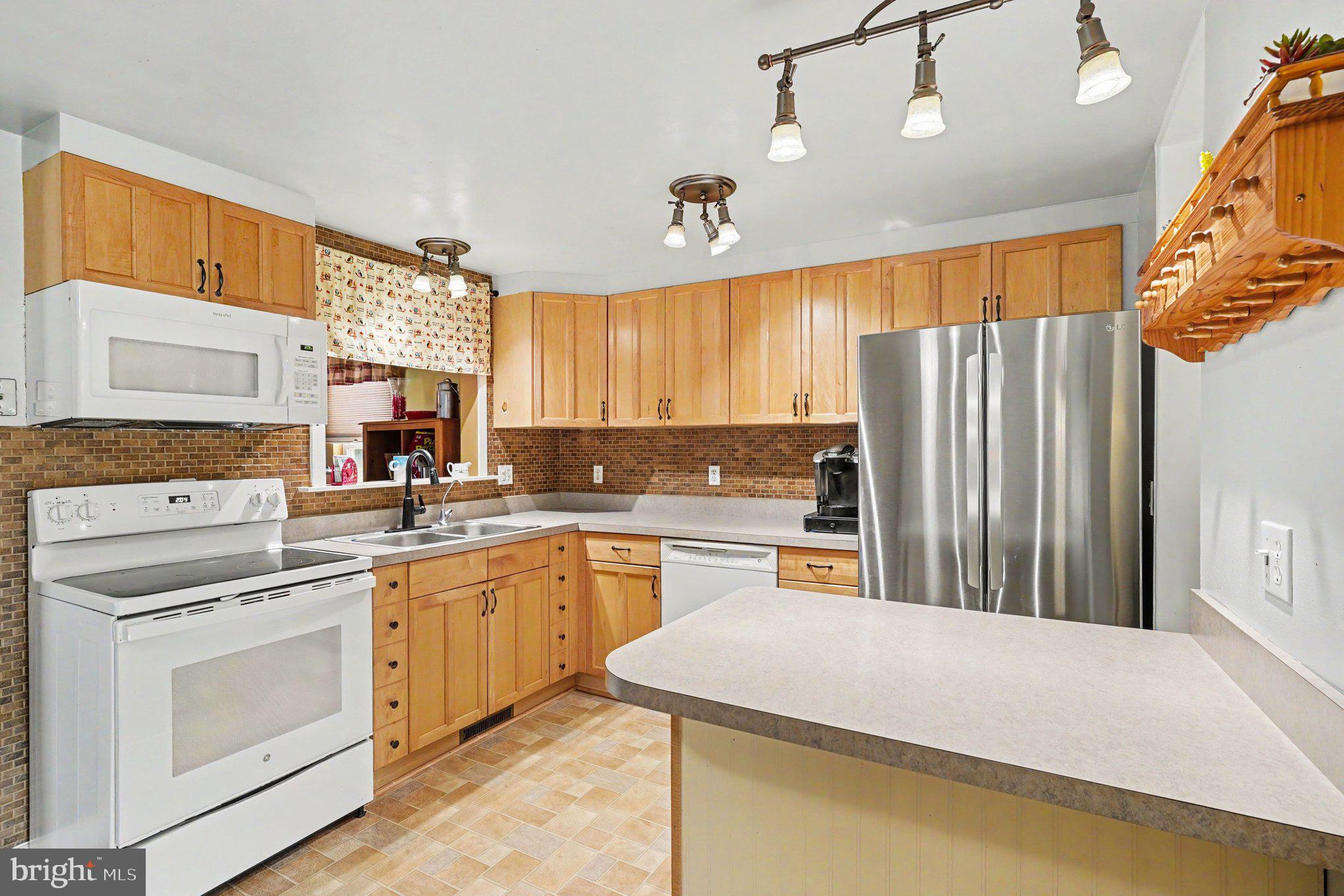 86 Tulip Dr, Conowingo, MD 21918 photo