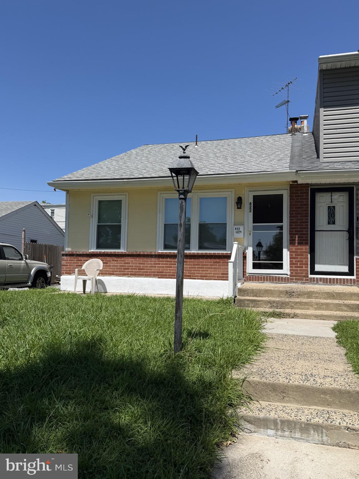 622 E Winona Ave, Norwood, PA 19074 photo
