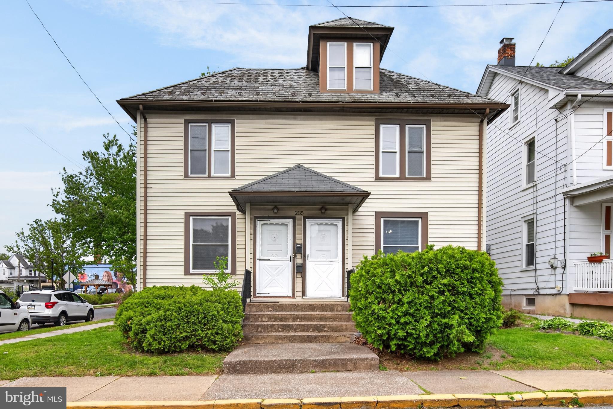 235 29th St, Harrisburg, PA 17103