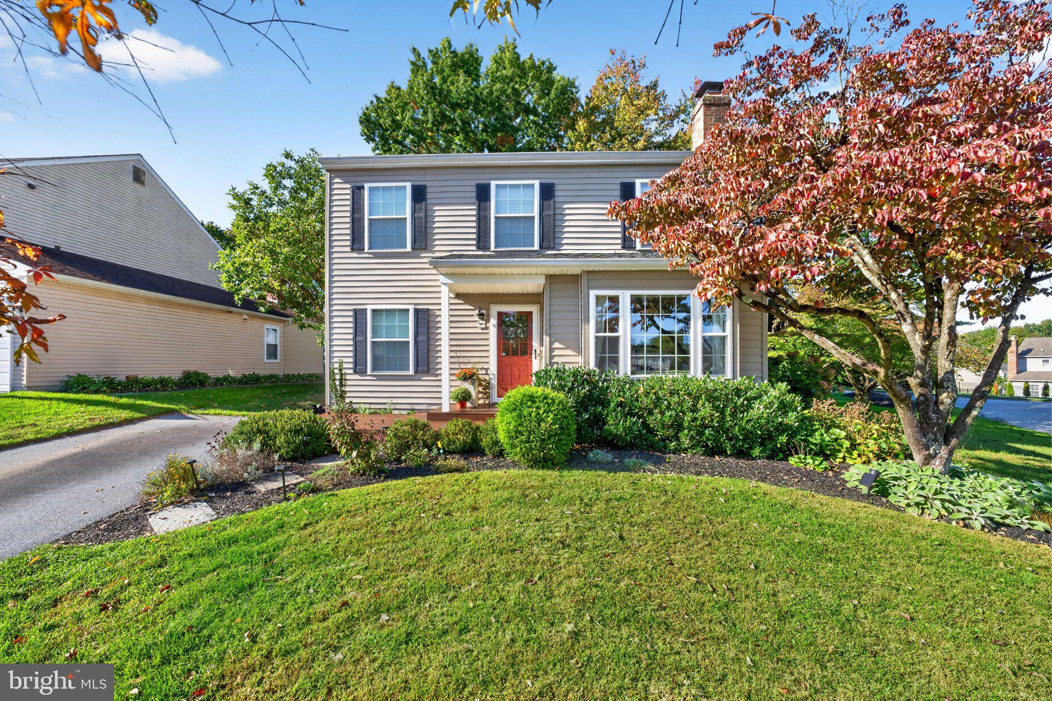 1300 Decatur Ct, Downingtown, PA 19335