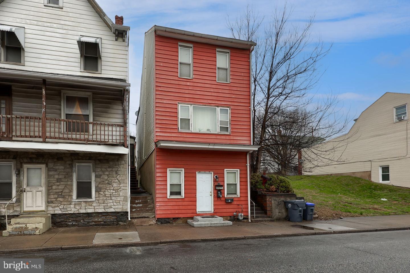 517 Front St, Steelton, PA 17113
