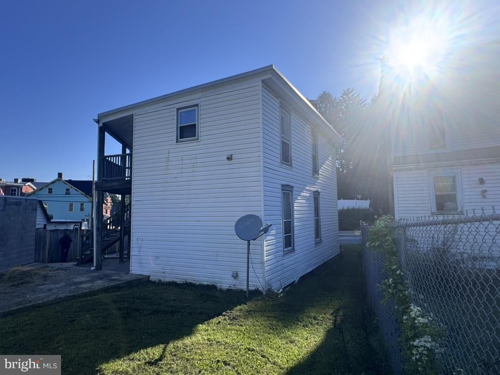 106 S Main St, Yoe, PA 17313 photo