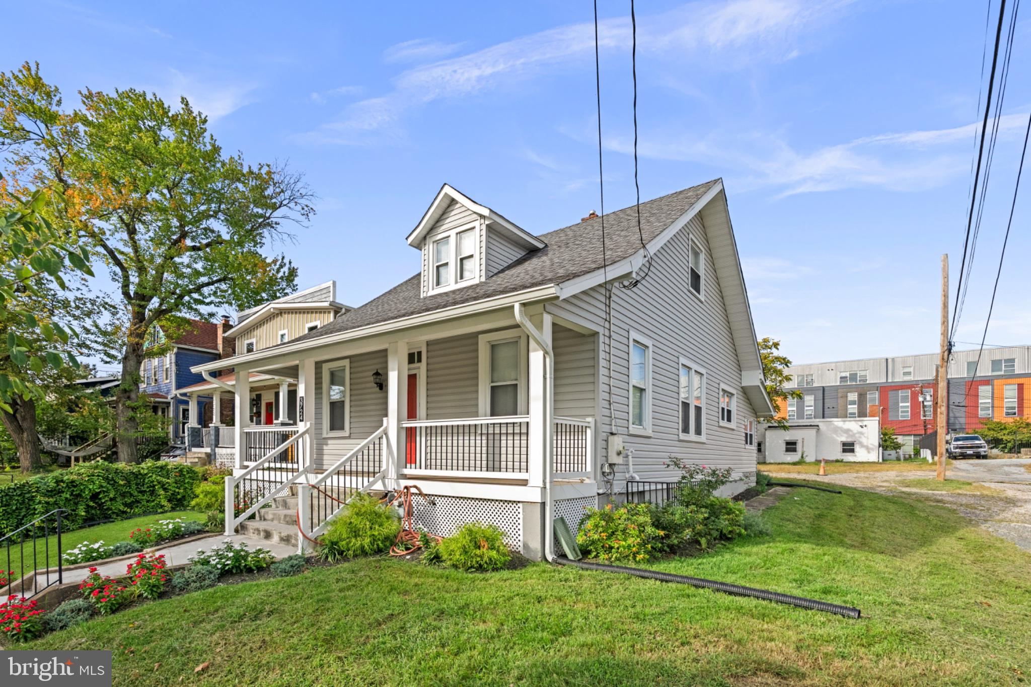 3724 35th St, Mount Rainier, MD 20712 photo