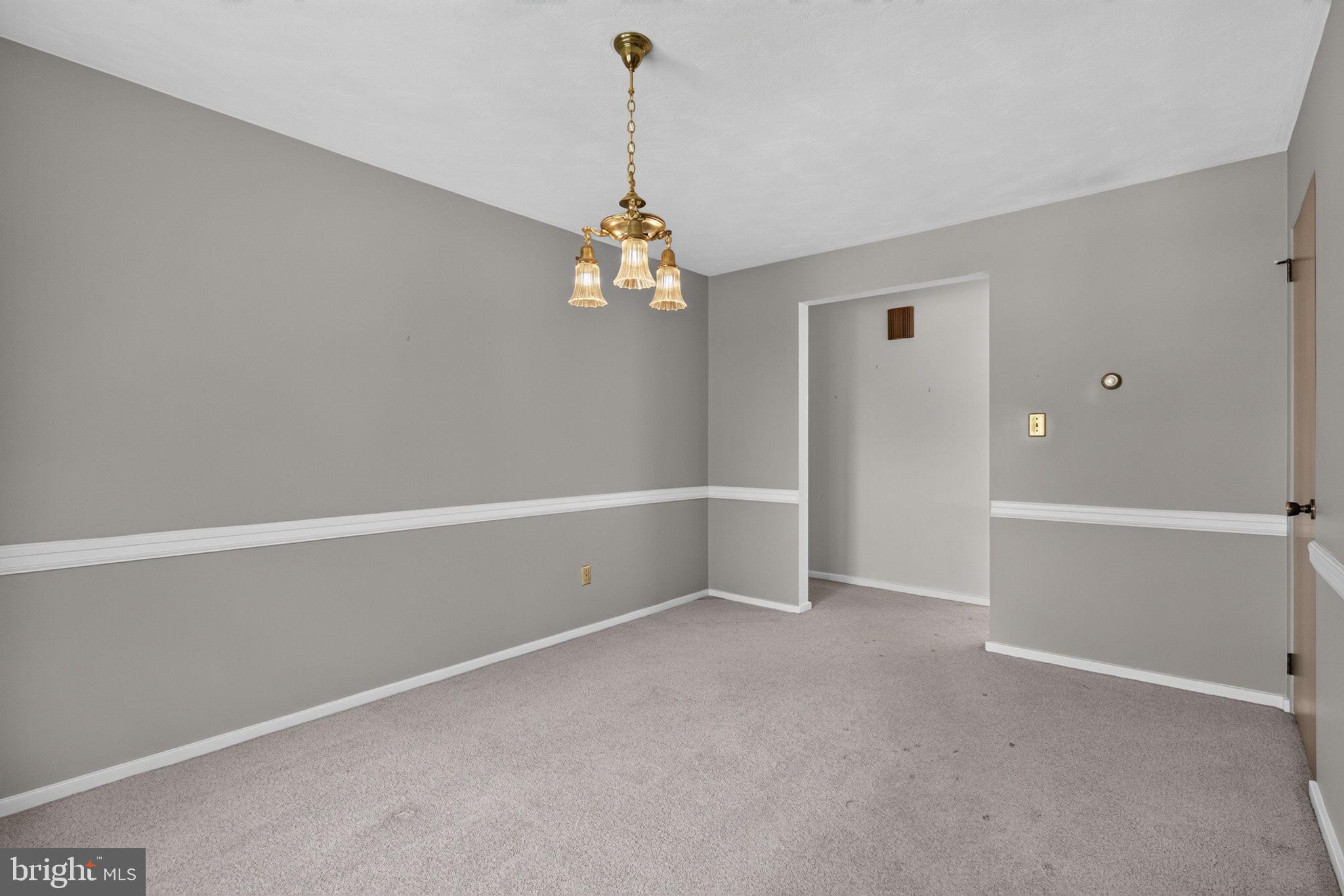4287 Webster Dr, York, PA 17402 photo