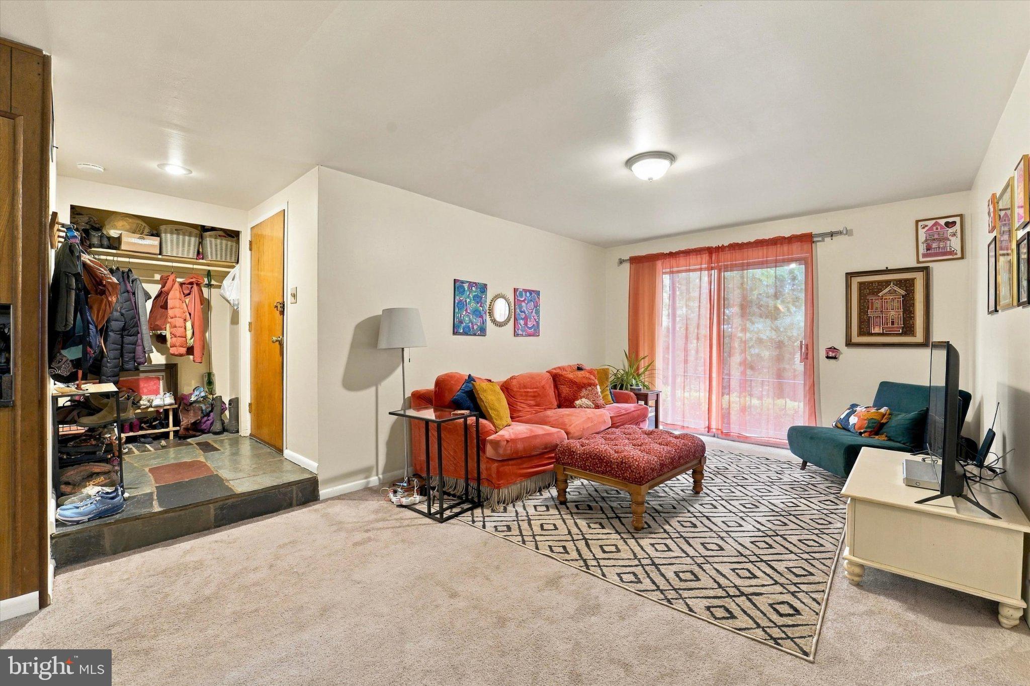 316 Hermit St, Philadelphia, PA 19128 photo