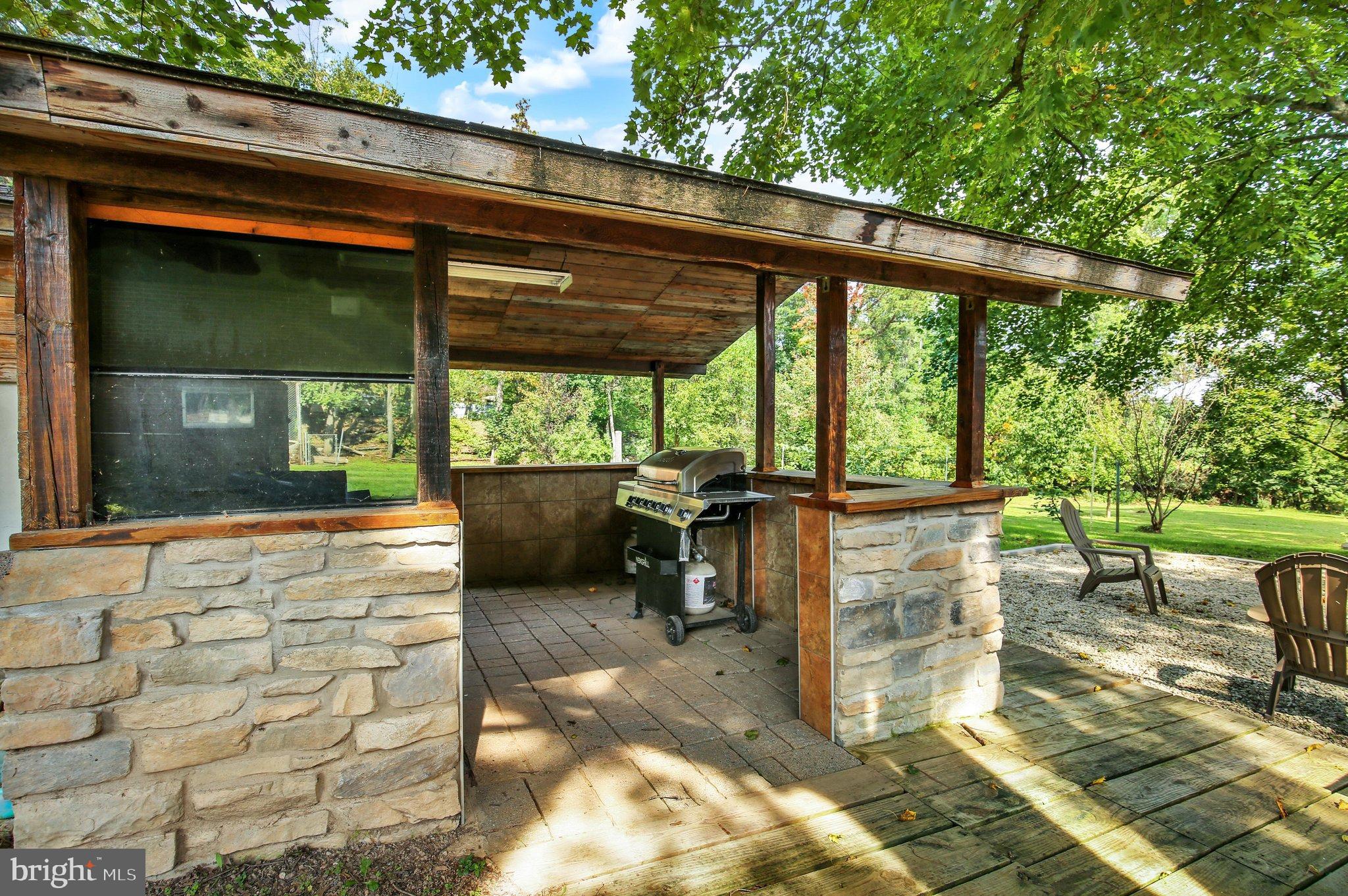 5125 Bernville Rd, Bernville, PA 19506 photo