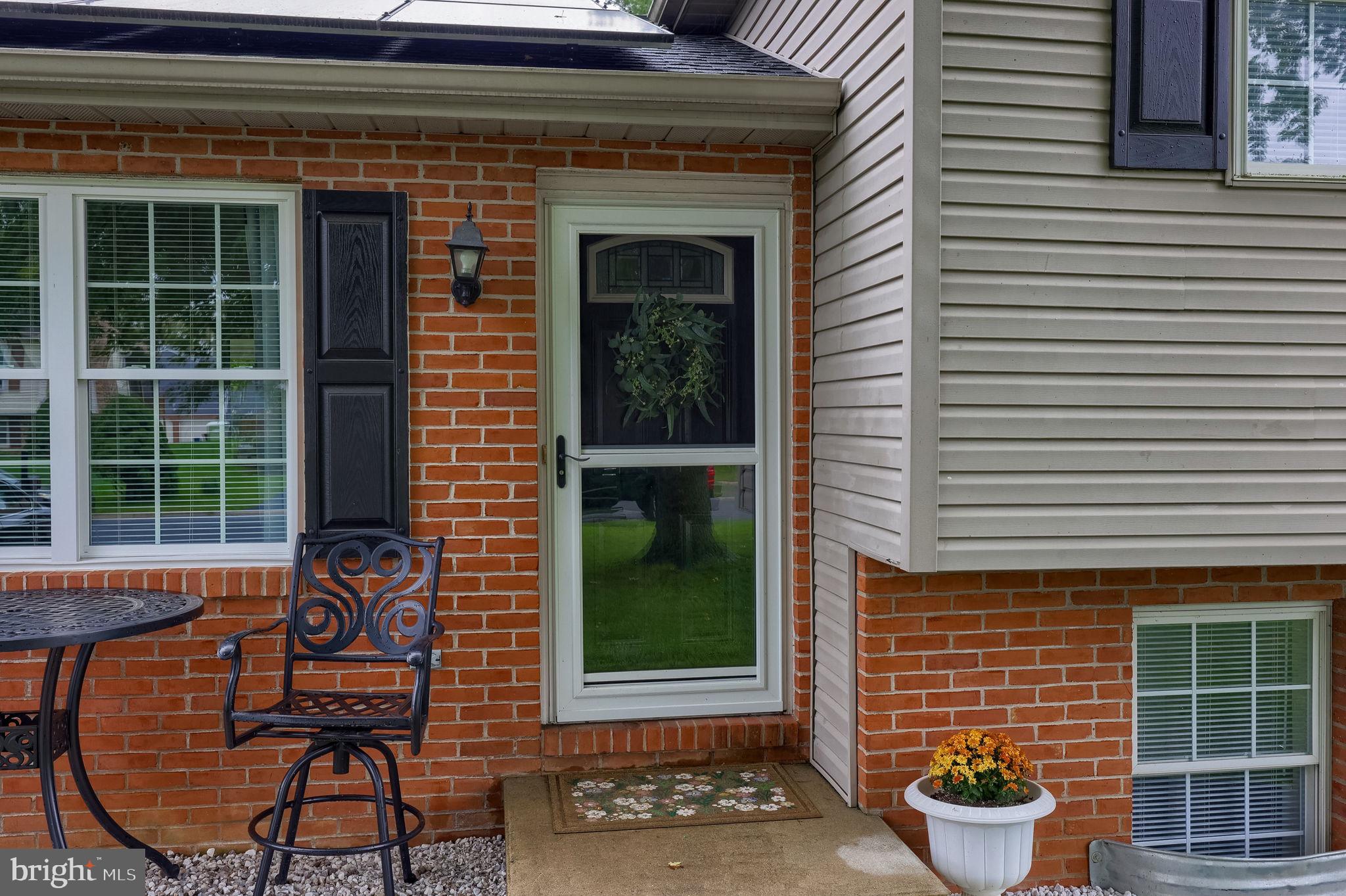 1504 Mcfarland Dr, Landisville, PA 17538 photo